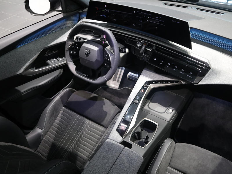Peugeot 5008 e-5008 GT Avantage 73 kWh 7p | Panaromadak | Elekt — photo 8