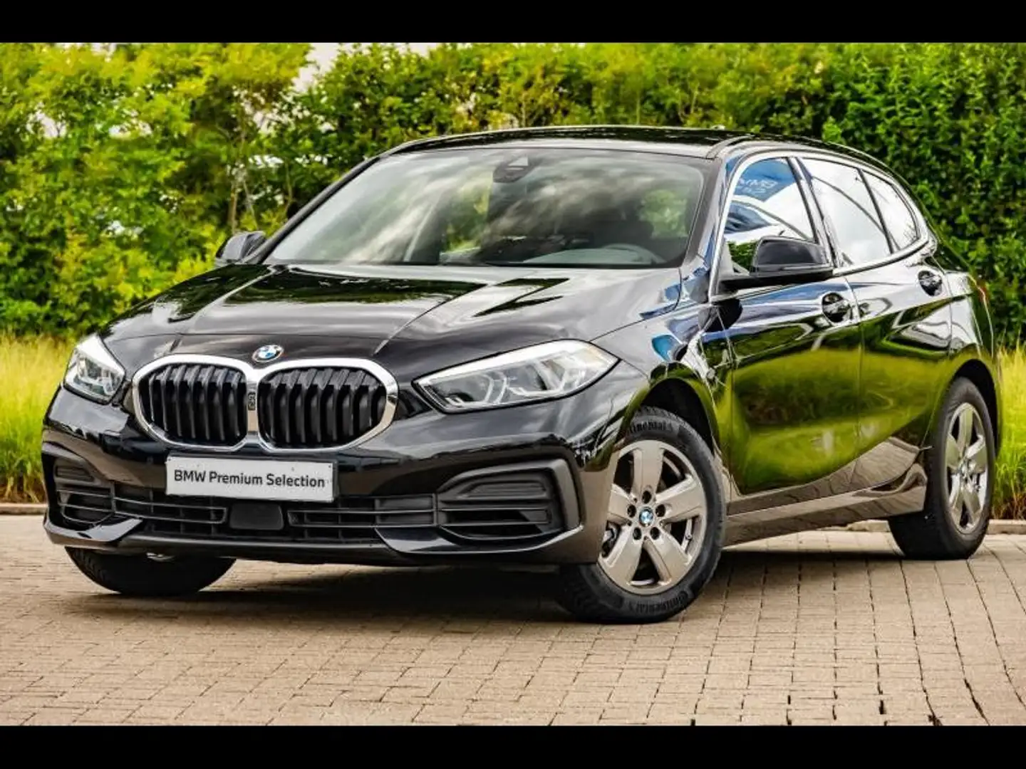 BMW 116 Hatch Zwart - 1