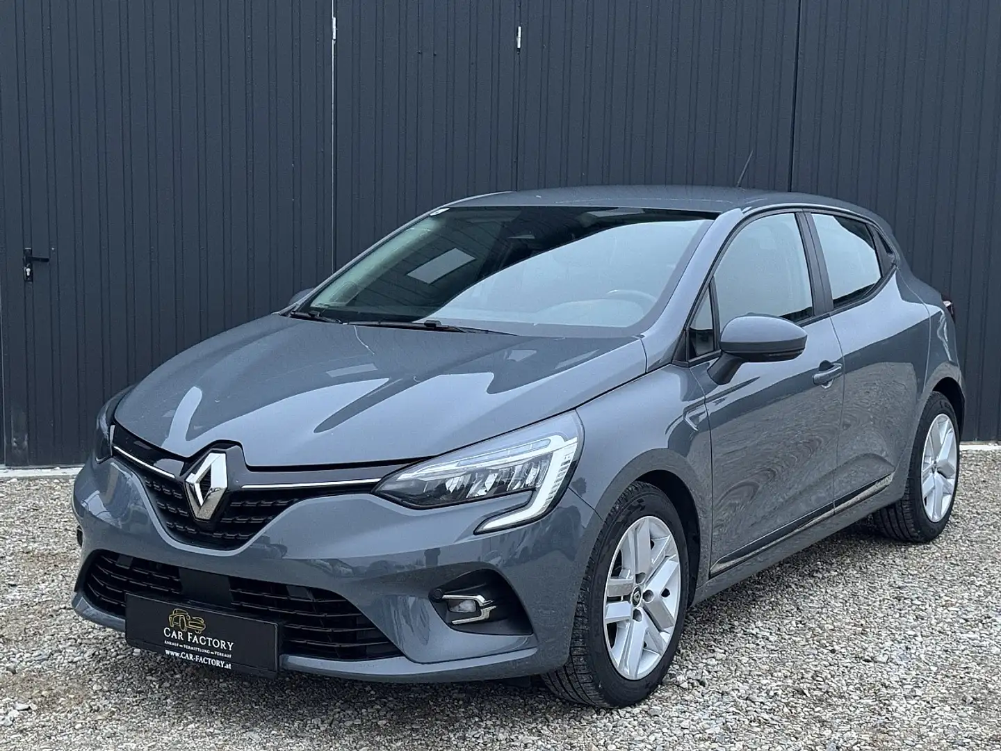 Renault Clio Zen TCe 100 CVT Grau - 1