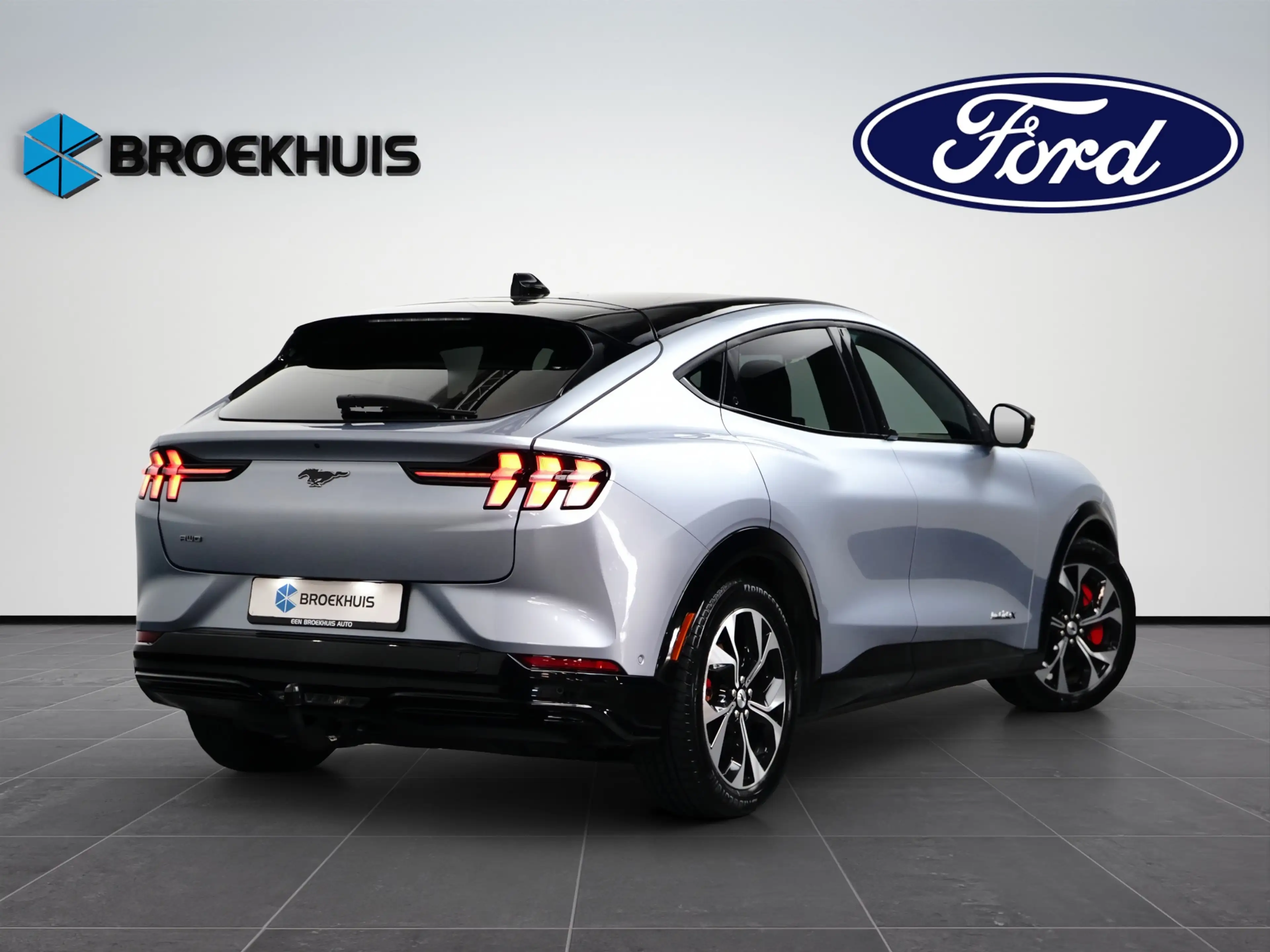 Ford Mustang Mach-E Extended Range AWD 98KWh 351pk | Afn. Trekhaak | P — photo 3