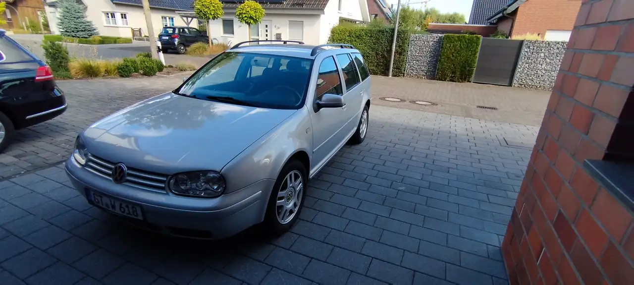 Volkswagen Golf Variant