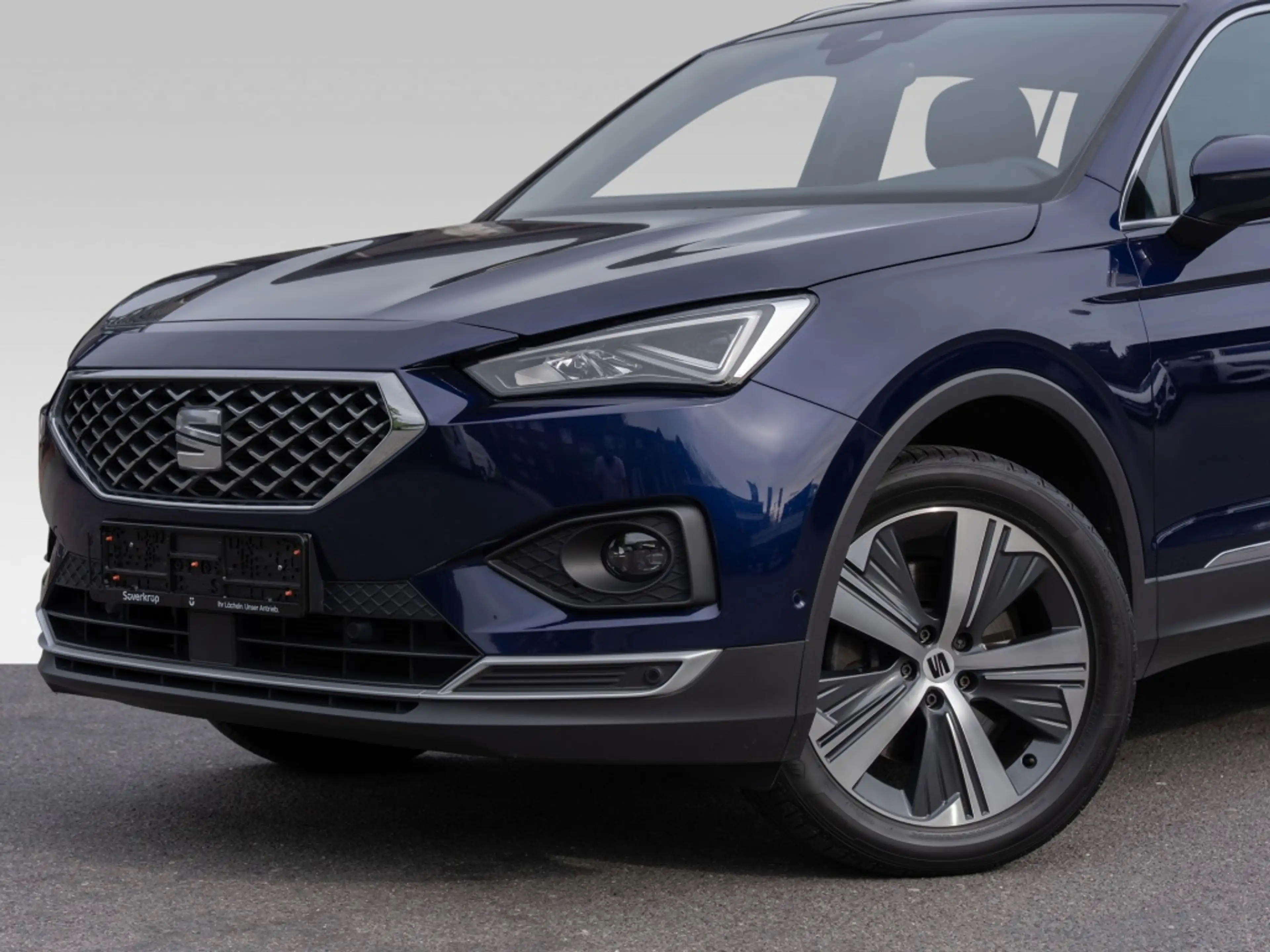 SEAT Tarraco 2.0 TDI Xcellence 4Drive // AHK DISTR — photo 5