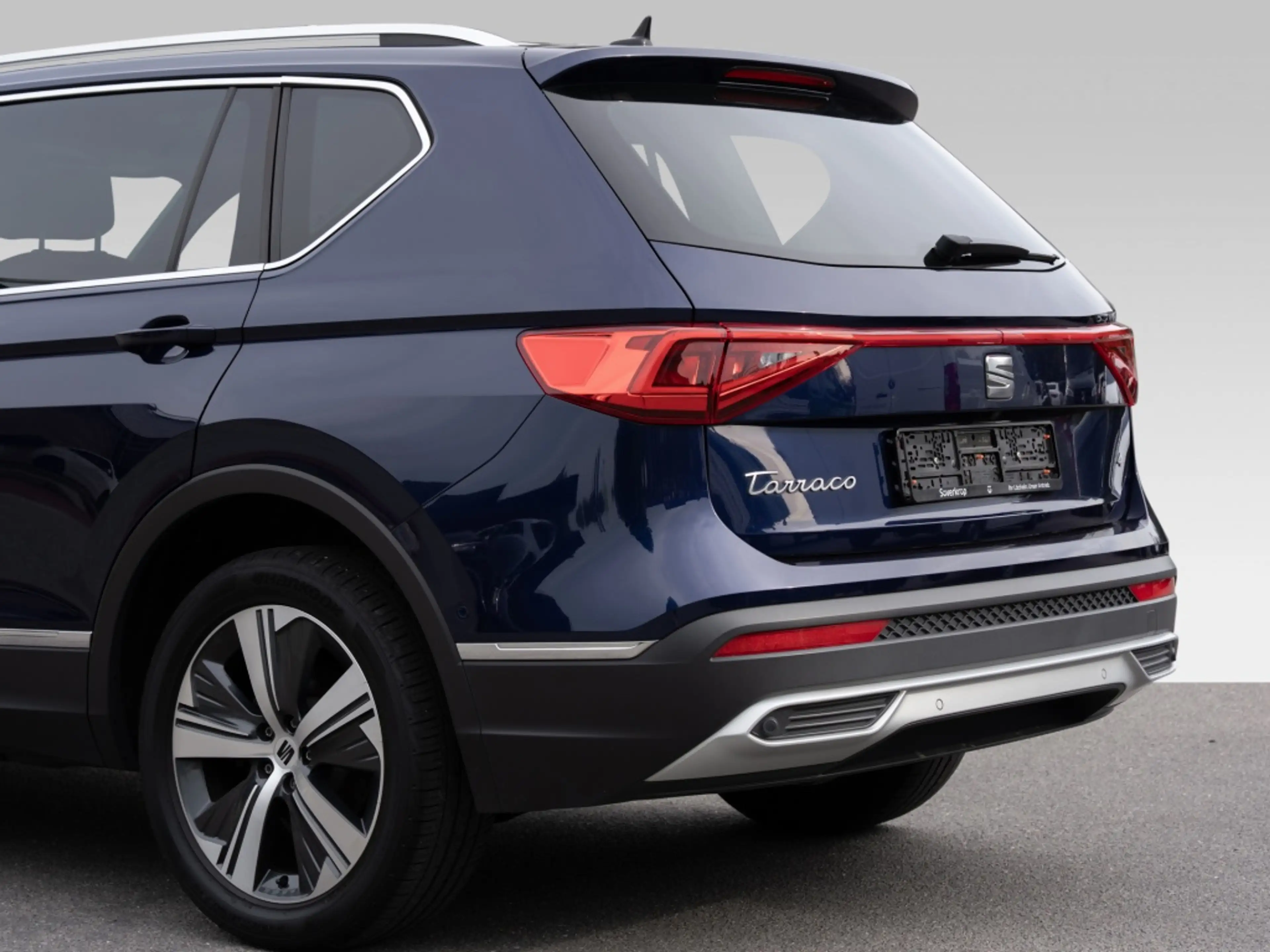 SEAT Tarraco 2.0 TDI Xcellence 4Drive // AHK DISTR — photo 6