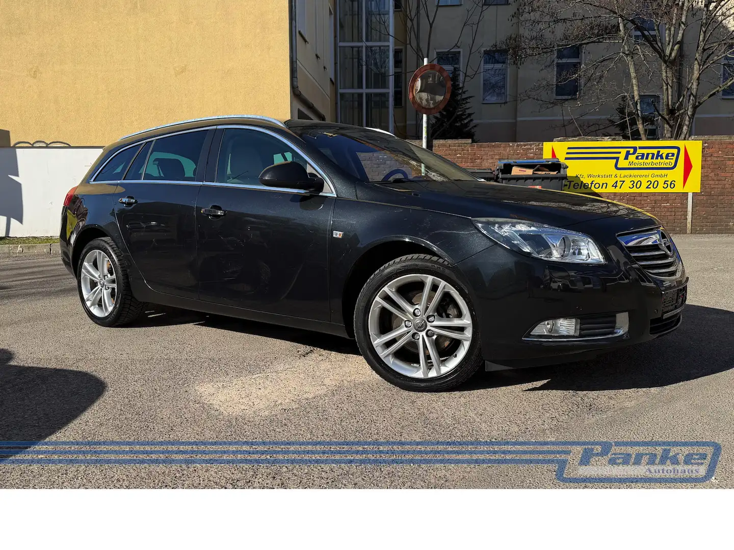 Opel Insignia Cosmo*SHZ*Navi*Tempo*E-Koffer*Lederweiß Schwarz - 1