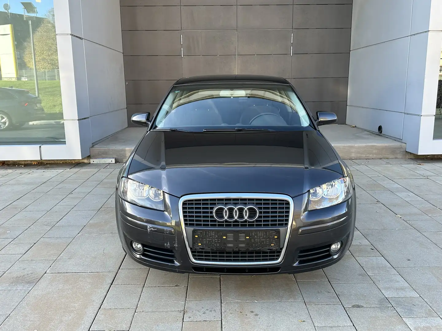 Audi A3 1.6 Attraction Benzin+Autogas LPG+Klima Grau - 2