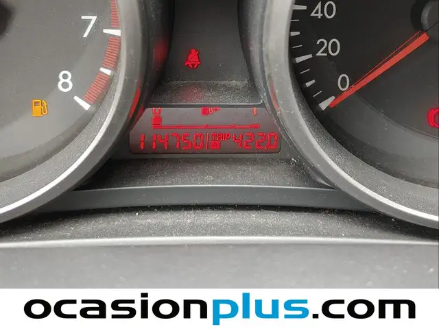 Mazda Mazda3 view 7