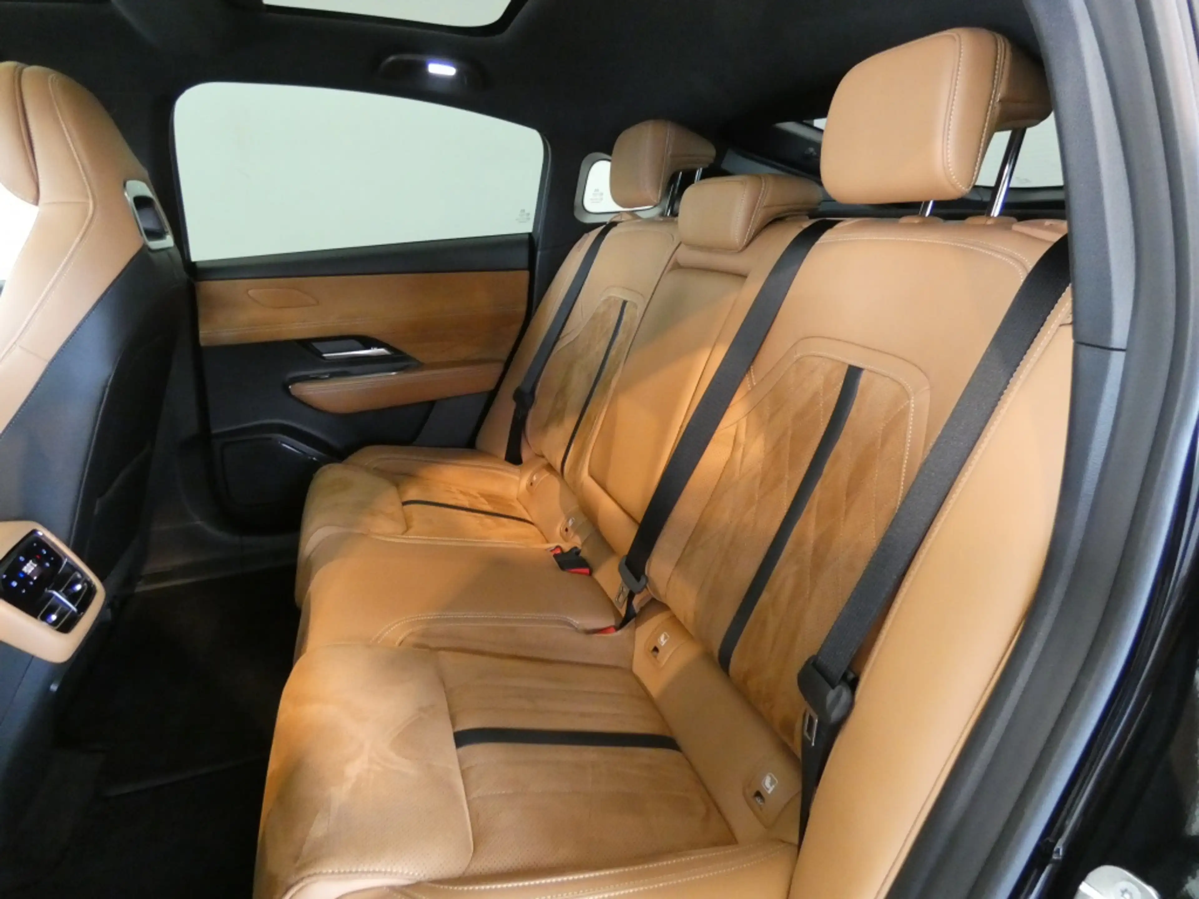 Mazda 6e Takumi Plus 258 pk Panodak, 360 camera 68.8 kWh — photo 13