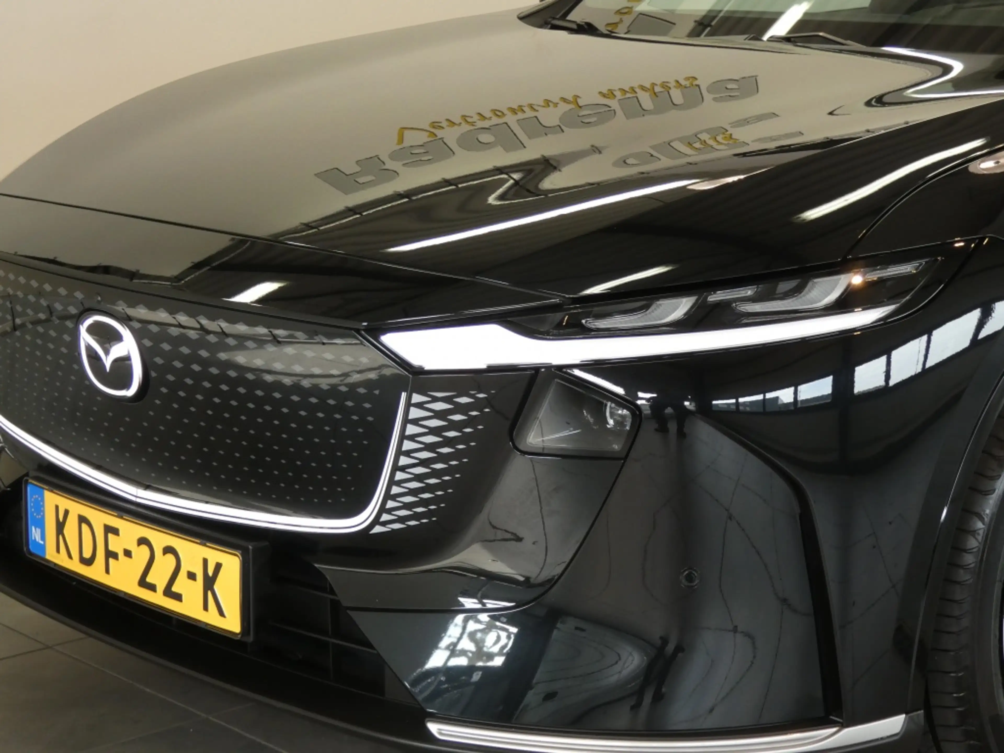 Mazda 6e Takumi Plus 258 pk Panodak, 360 camera 68.8 kWh — photo 6