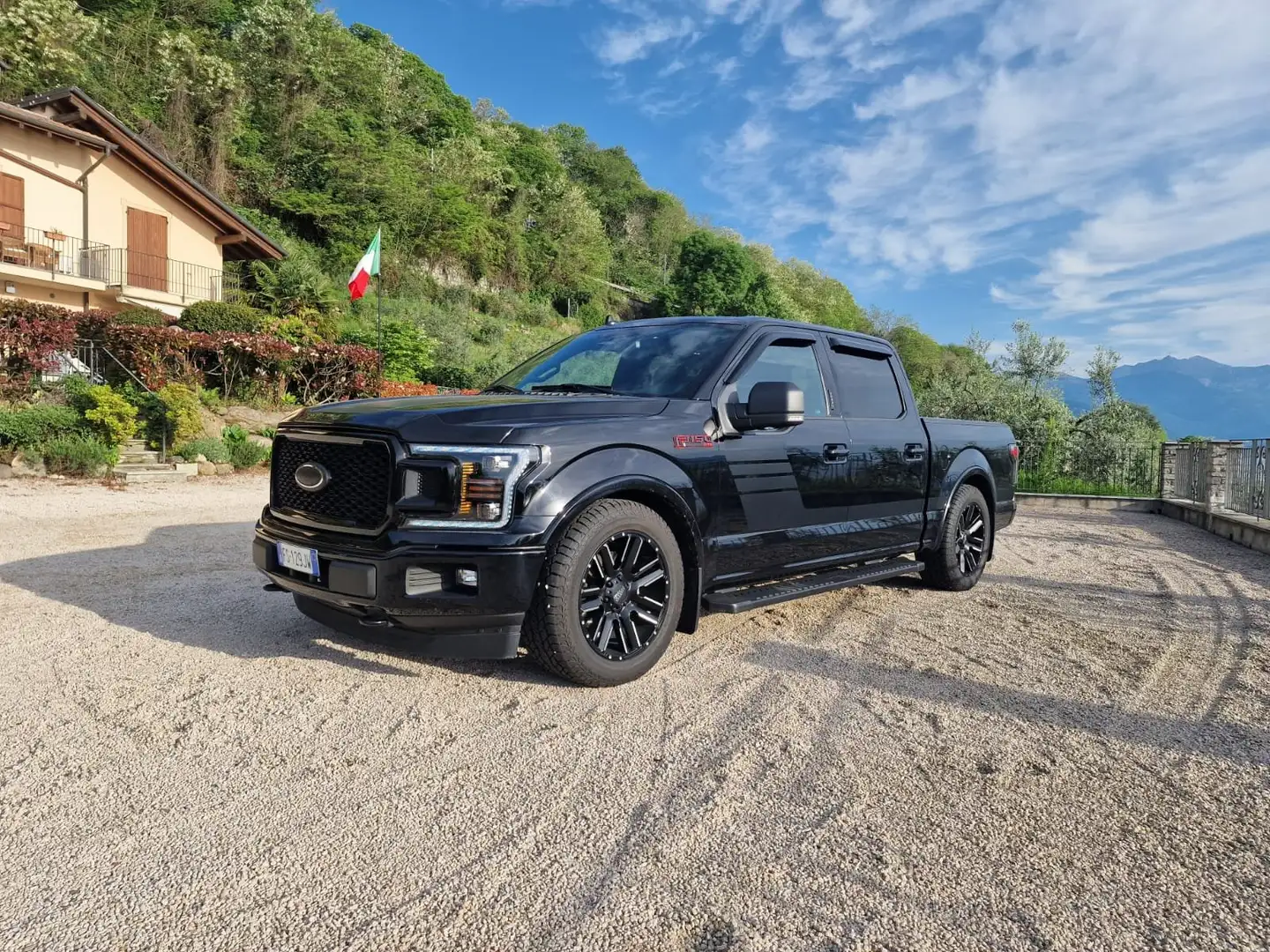 Ford F 150 Sport Crew Cab V8 Nero - 1
