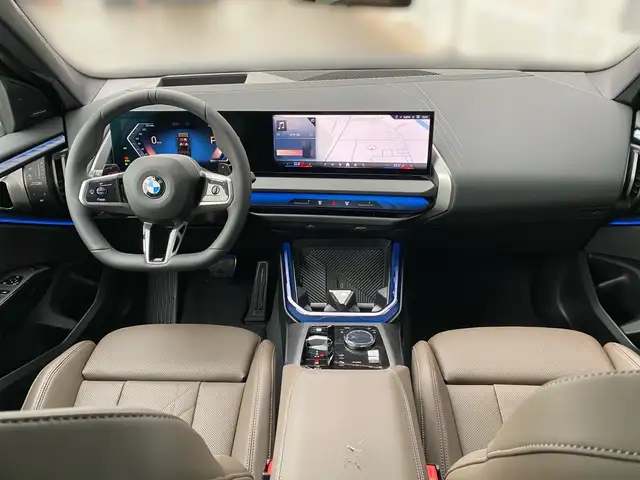 BMW X3 view 10
