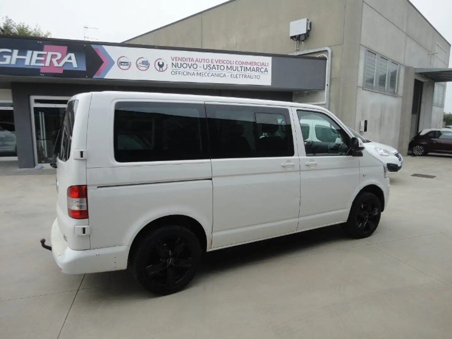 Volkswagen Transporter Caravelle 2.0 BiTDI 180CV DSG 4 Motion PC Comfort Blanc - 2