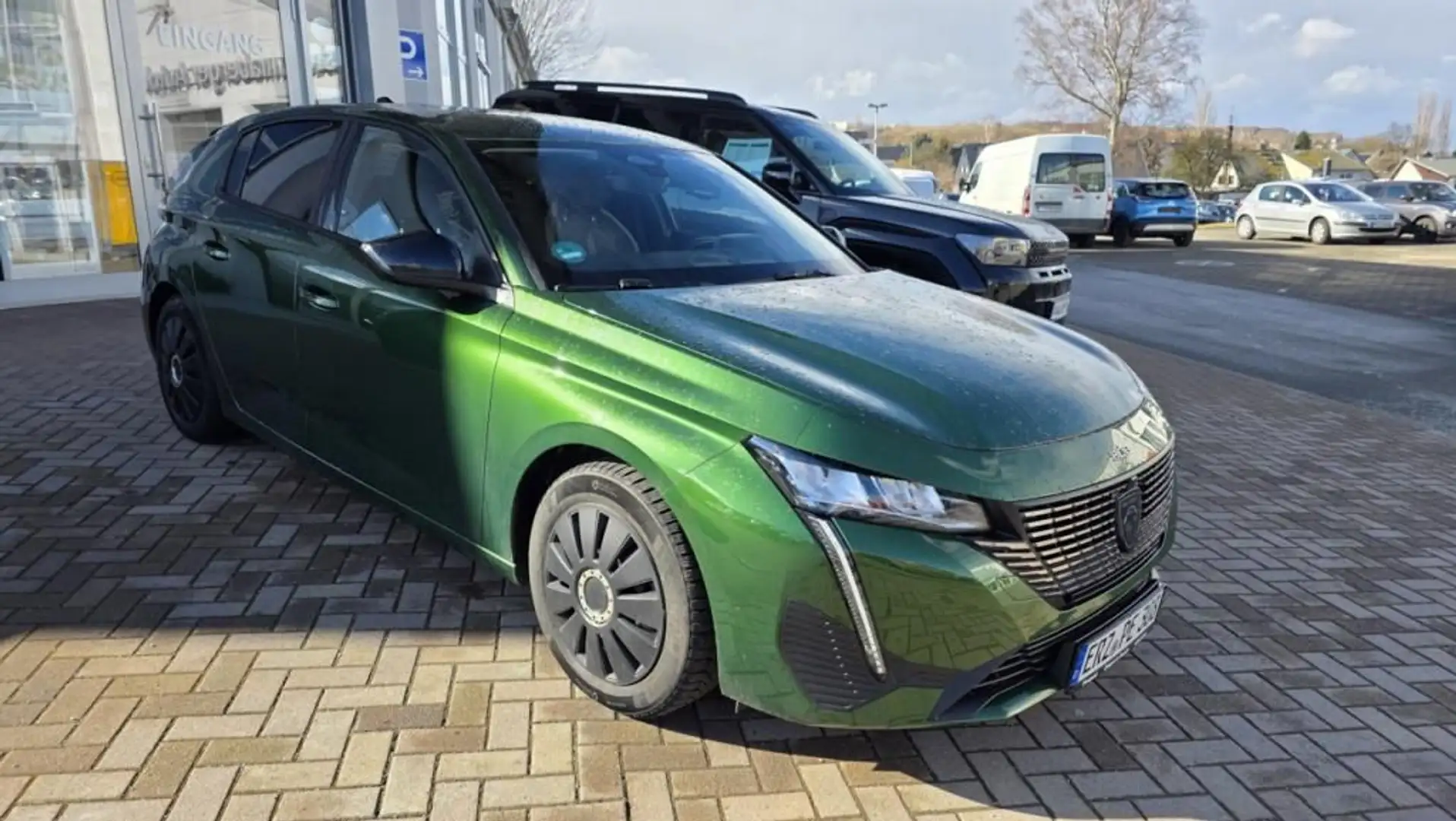 Peugeot 308 Lim Allure Pack PureTech 130 Verde - 1