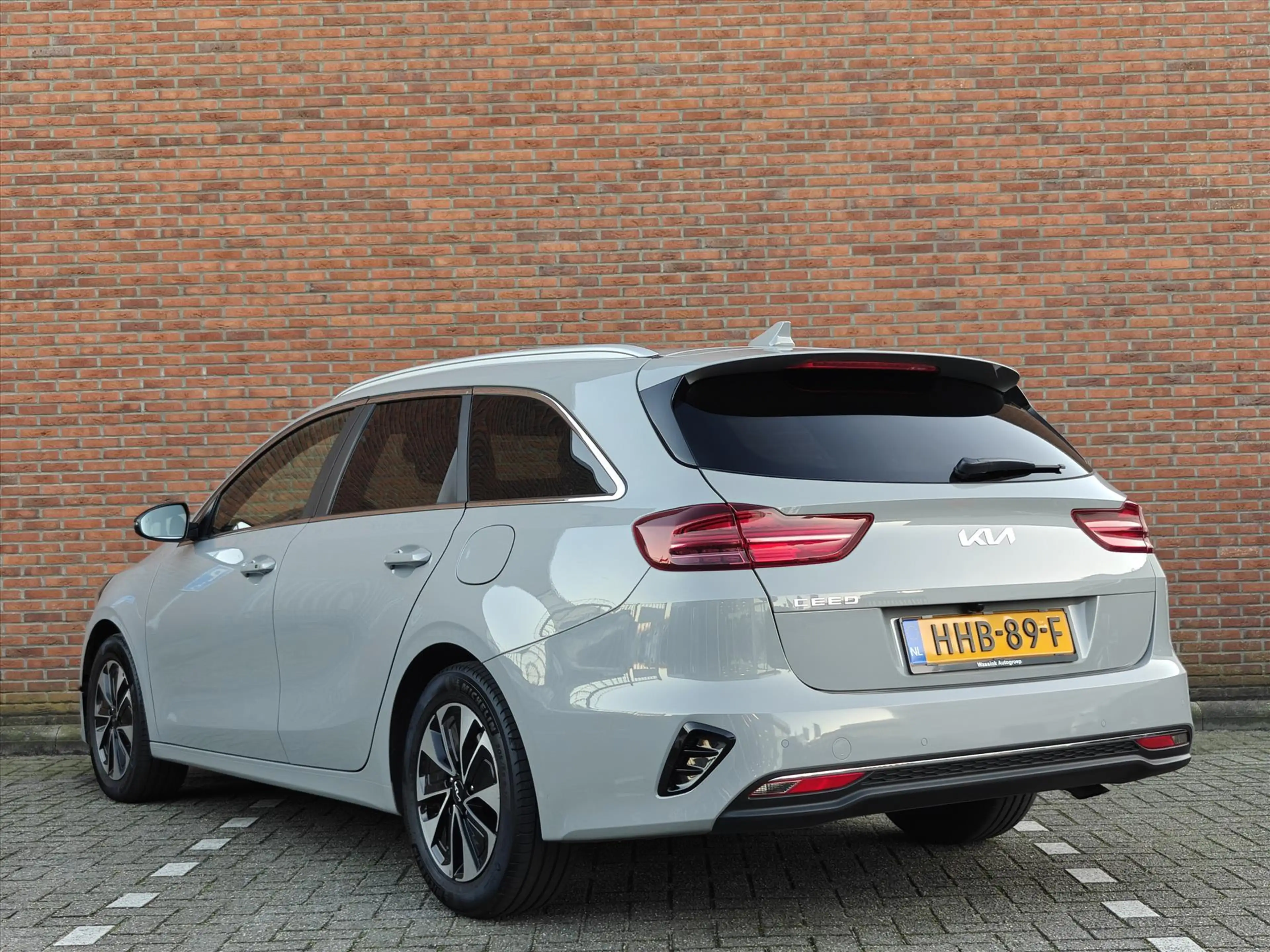 Kia Ceed SW / cee'd SW Sportswagon 1.0 T-GDi 100pk Design Edition | Navig — photo 6