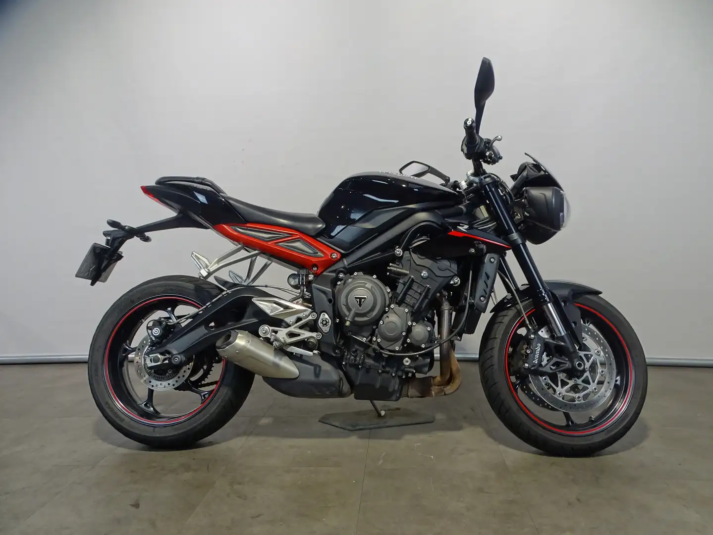 Triumph Street Triple R Noir - 1