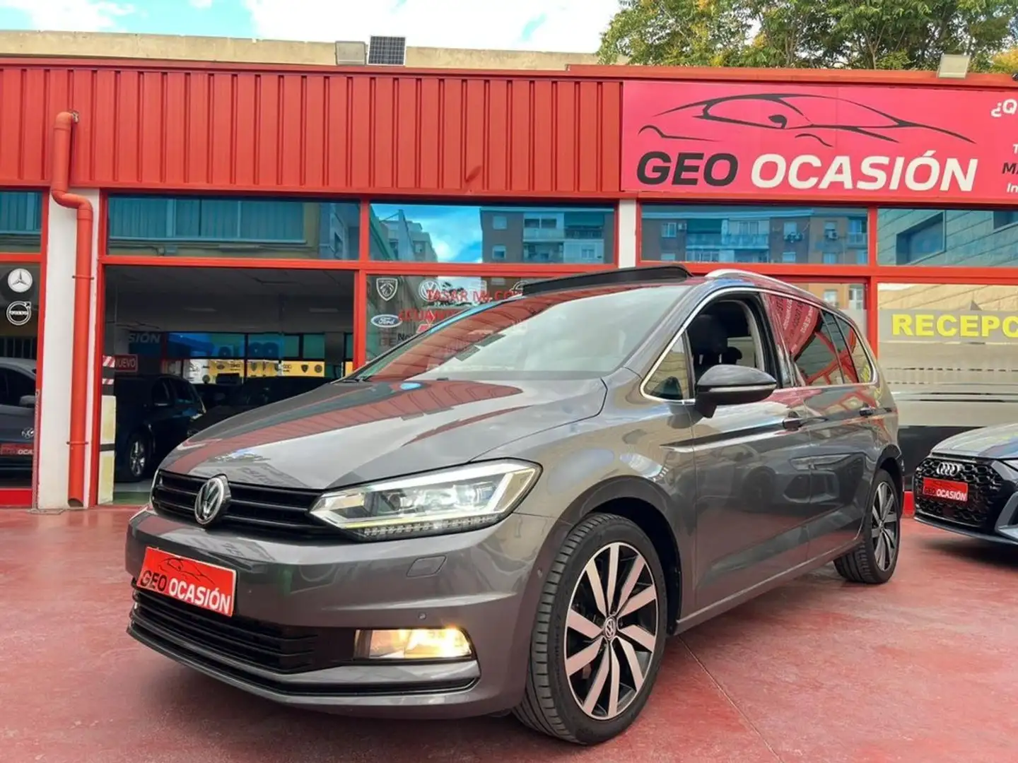 Volkswagen Touran 2.0TDI CR BMT Advance 110kW Gris - 1