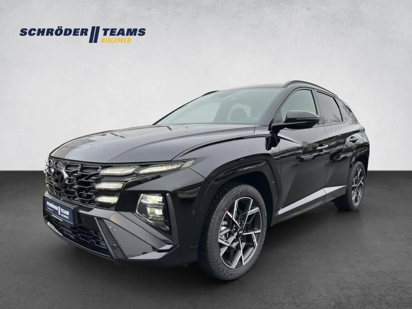 Hyundai TUCSON Nur bis zum 30.06.: Hyundai Tucson N Line im Priva Schwarz - 1