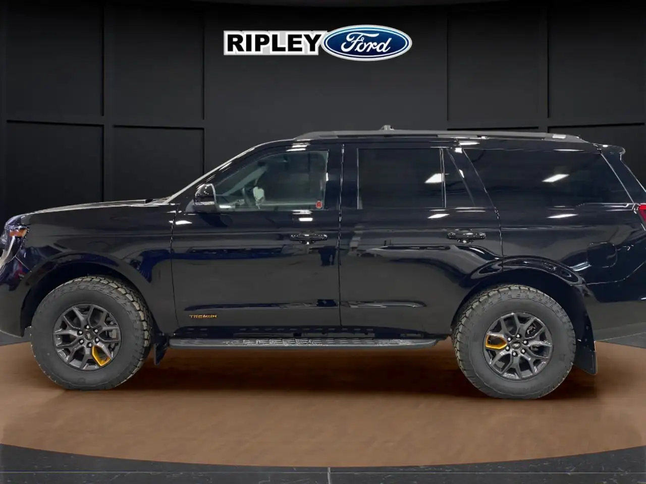 Ford Expedition снимка Ford Expedition