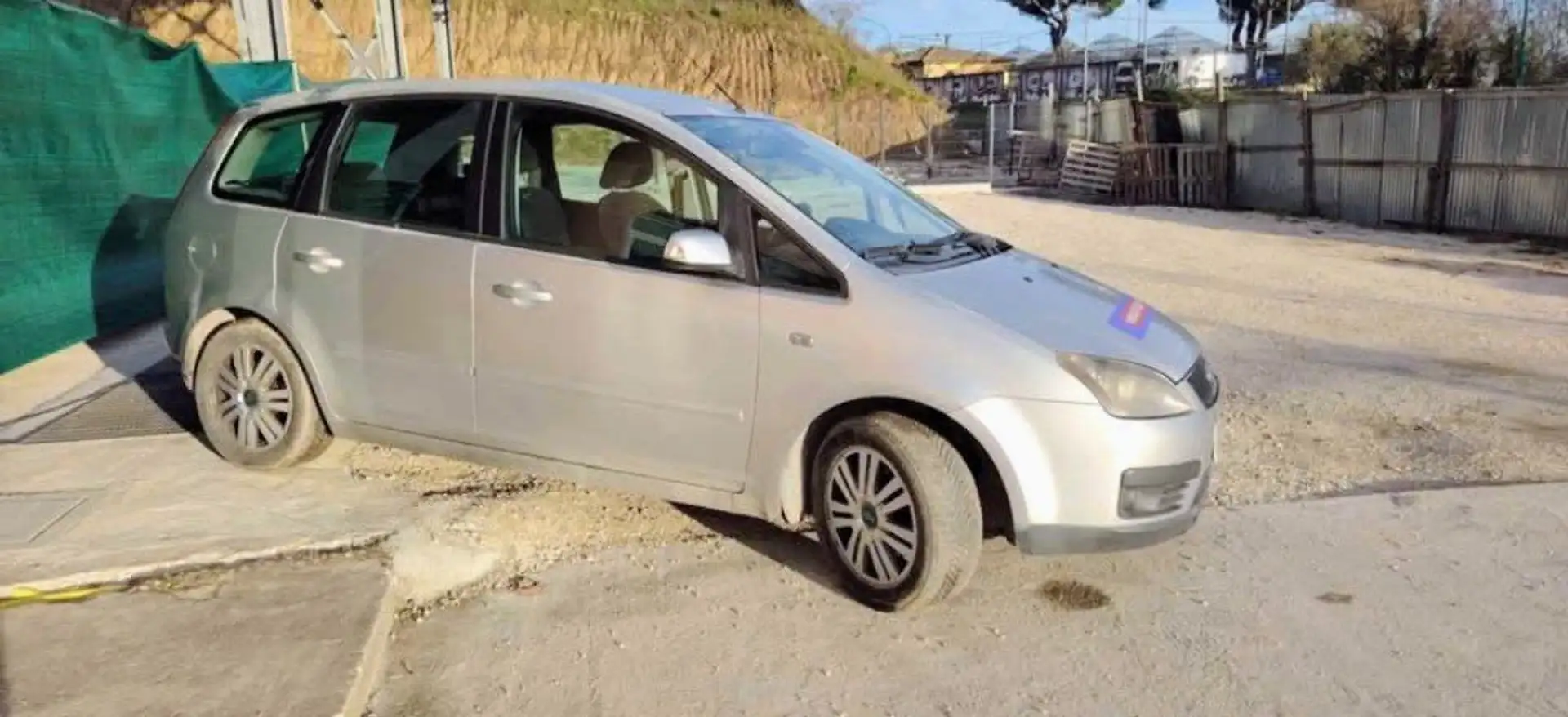 Ford C-Max C-Max 1.6 tdci Titanium Pack 110cv dpf Silber - 2