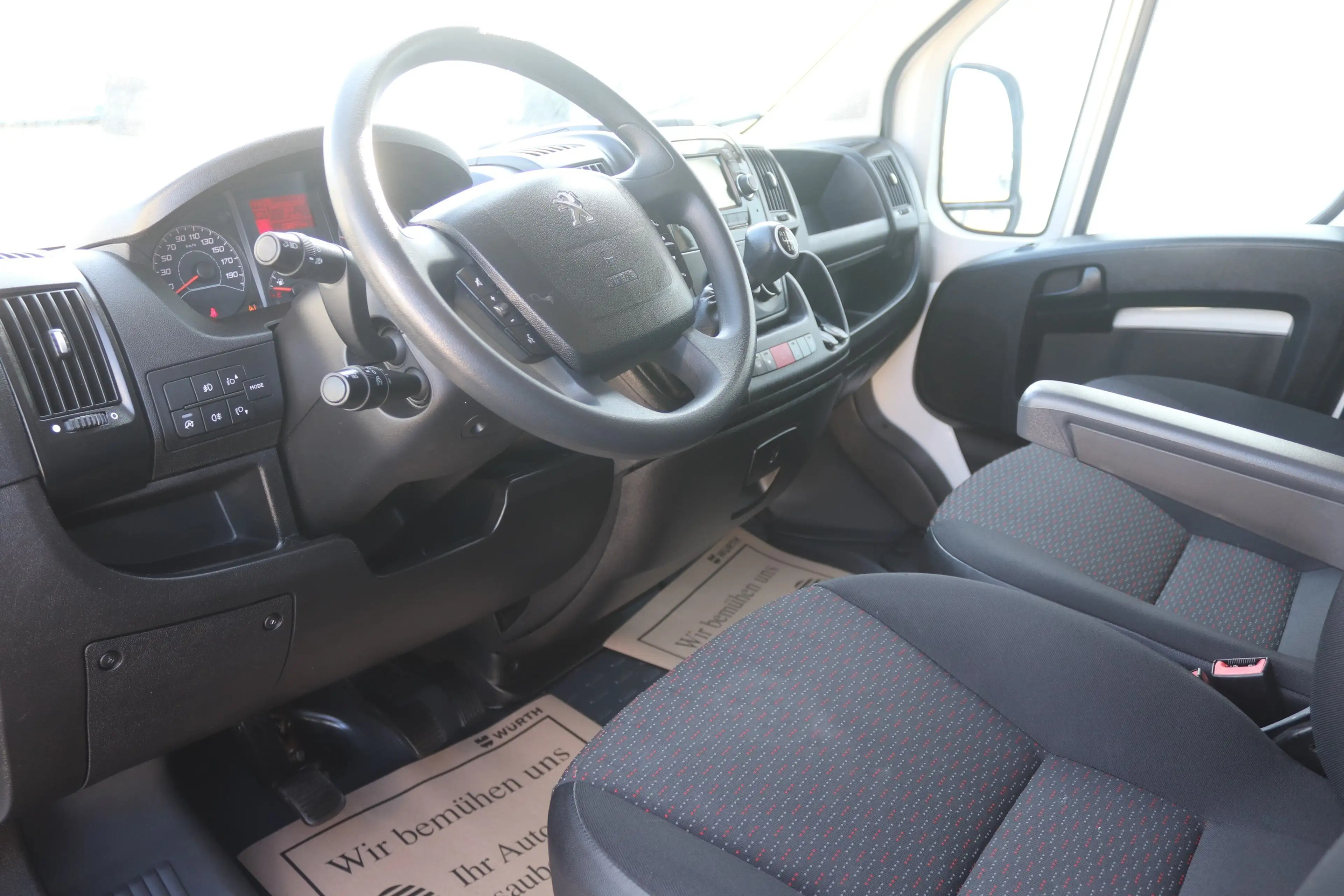 Peugeot Boxer L1H1 Kasten/€ 14.900,-netto/NAVI KAMERA TEL TEM — photo 9