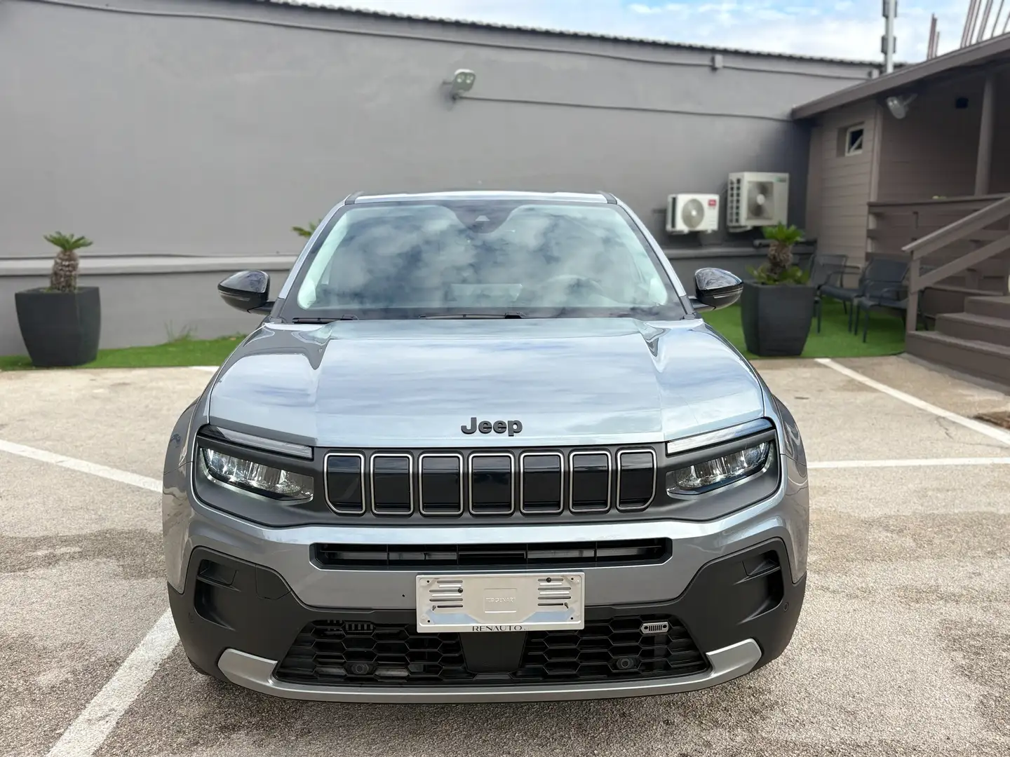Jeep Avenger Avenger 1.2 turbo Altitude 100cv KM CERTIFICATI Grigio - 2