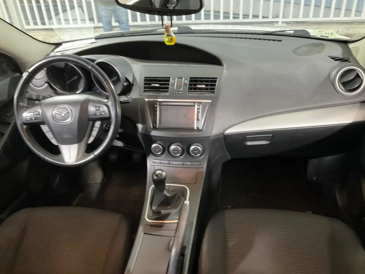Mazda 3 1.6CRTD Style+ Weiß - 1