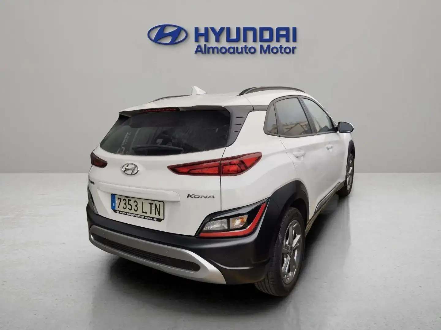 Hyundai KONA 1.0 TGDI Tecno 4x2 Weiß - 2