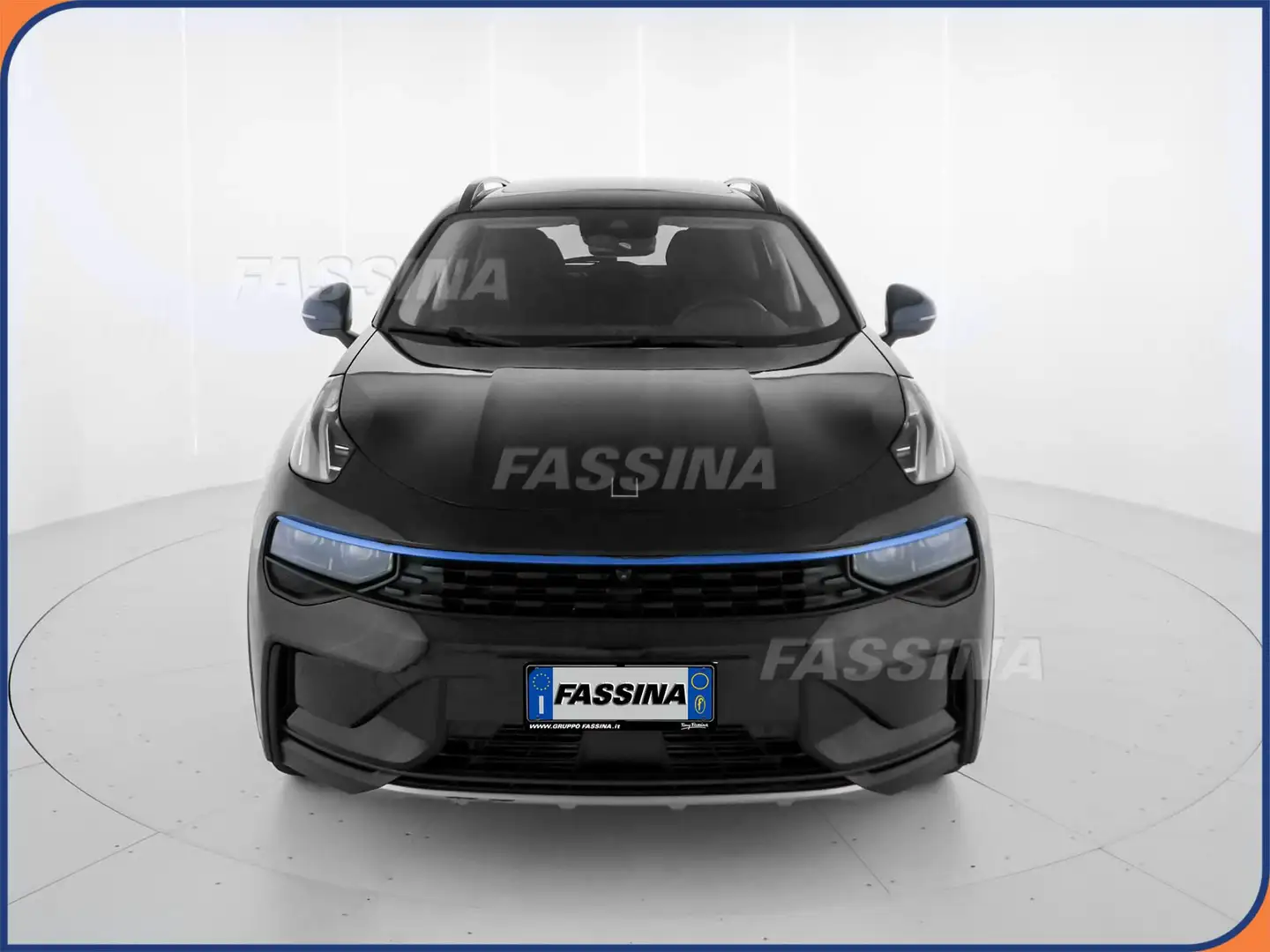 Lynk & Co 01 01 PHEV Nero - 2