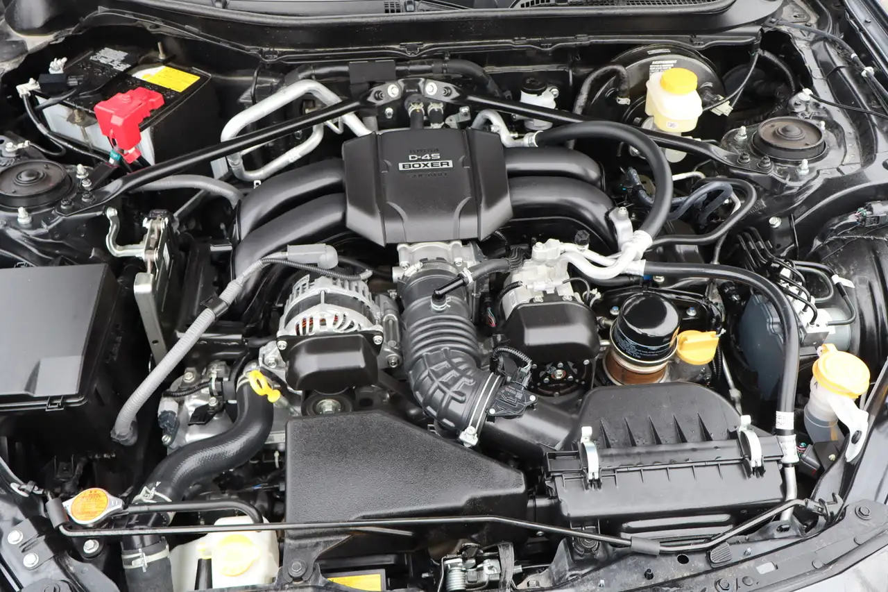 Subaru BRZ снимка Subaru BRZ