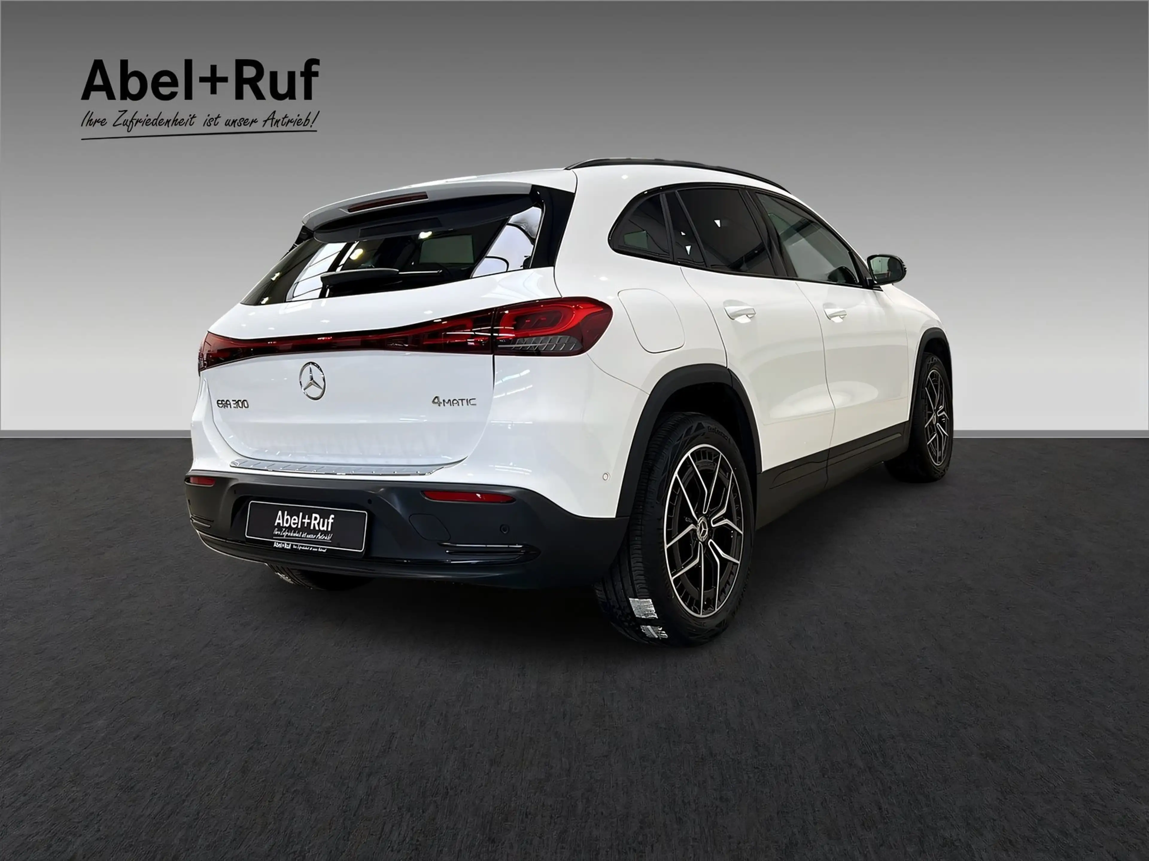 Mercedes-Benz EQA 300 4M LED+NIGHT+Ambi+SHz+TotW+19"AMG-Felgen — photo 7