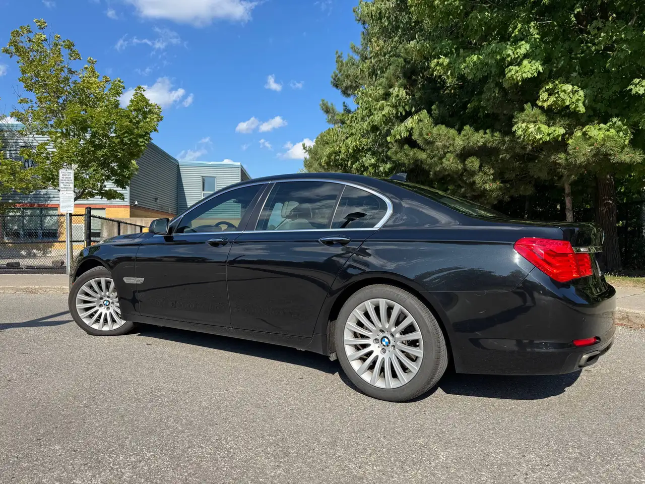 2012 BMW 7 Series