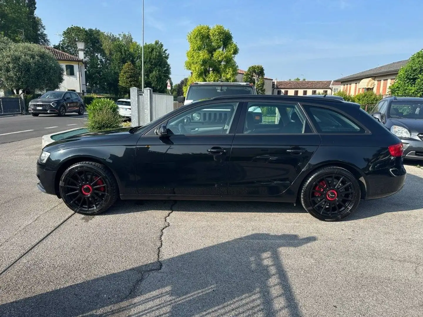 Audi A4 Avant 2.0 TDI 177 CV quattro S tronic Advanced Zwart - 2