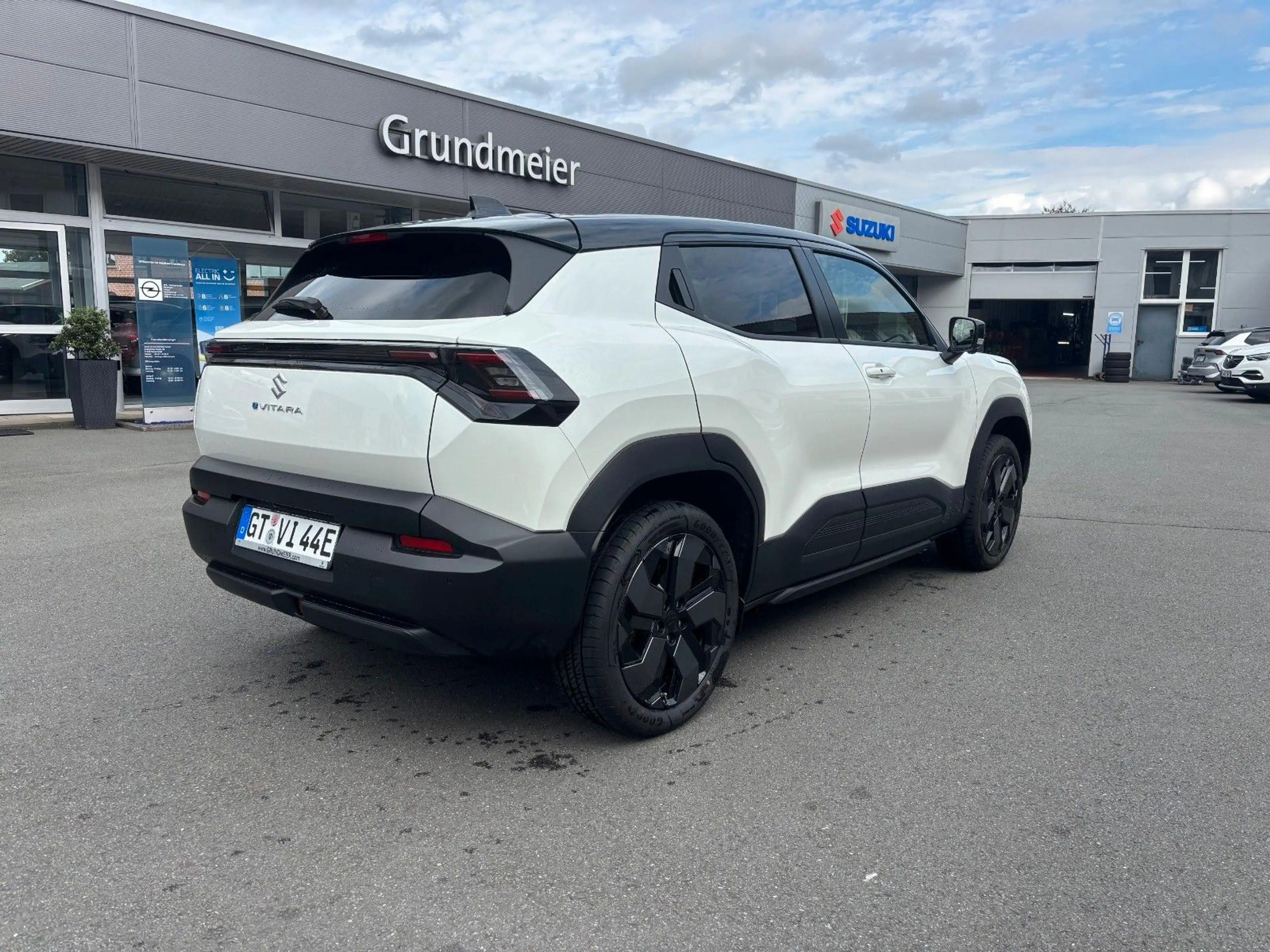 Suzuki e Vitara Comfort+ /360' Kamera/Panorama/LED — photo 8