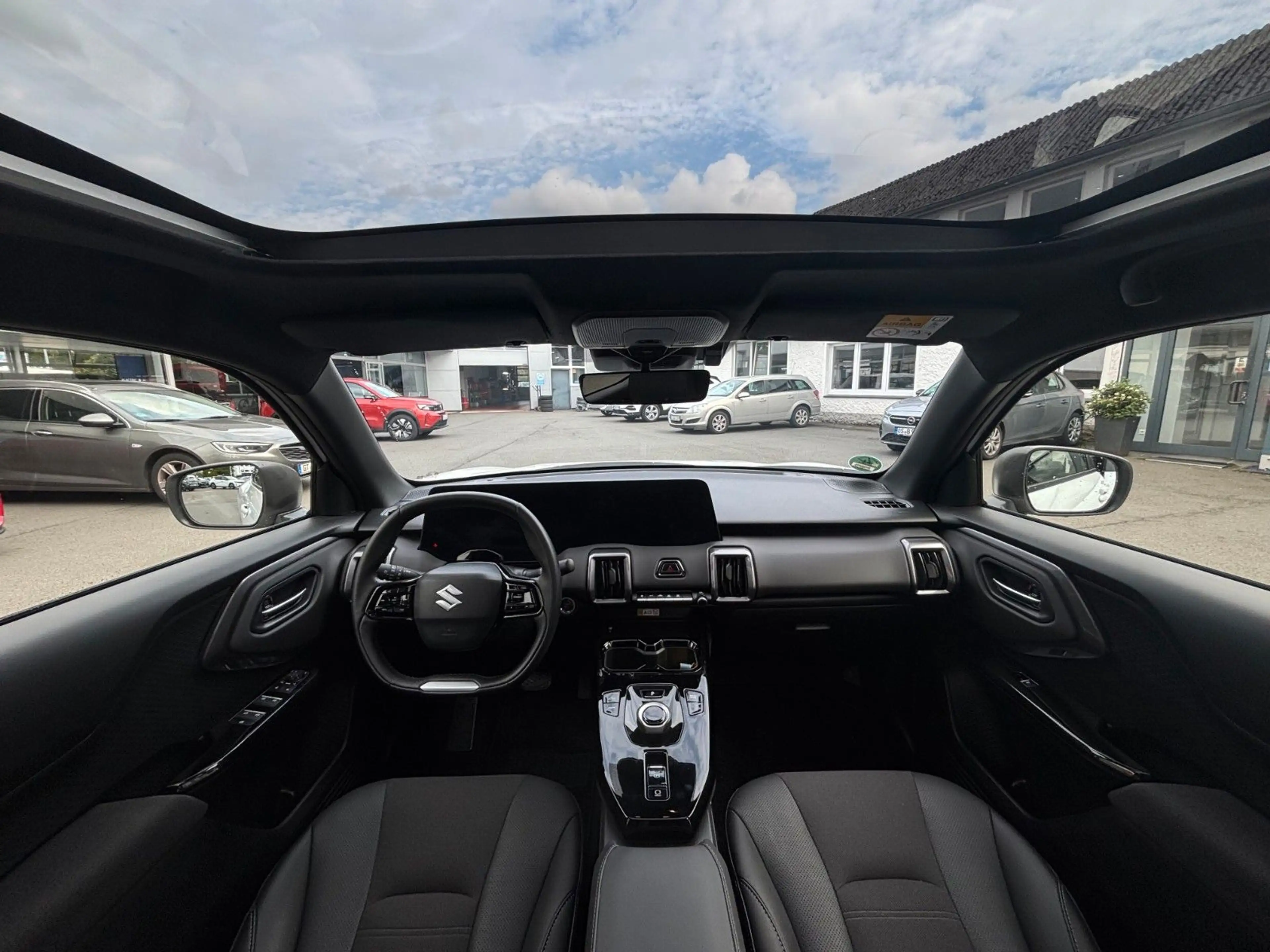 Suzuki e Vitara Comfort+ /360' Kamera/Panorama/LED — photo 14