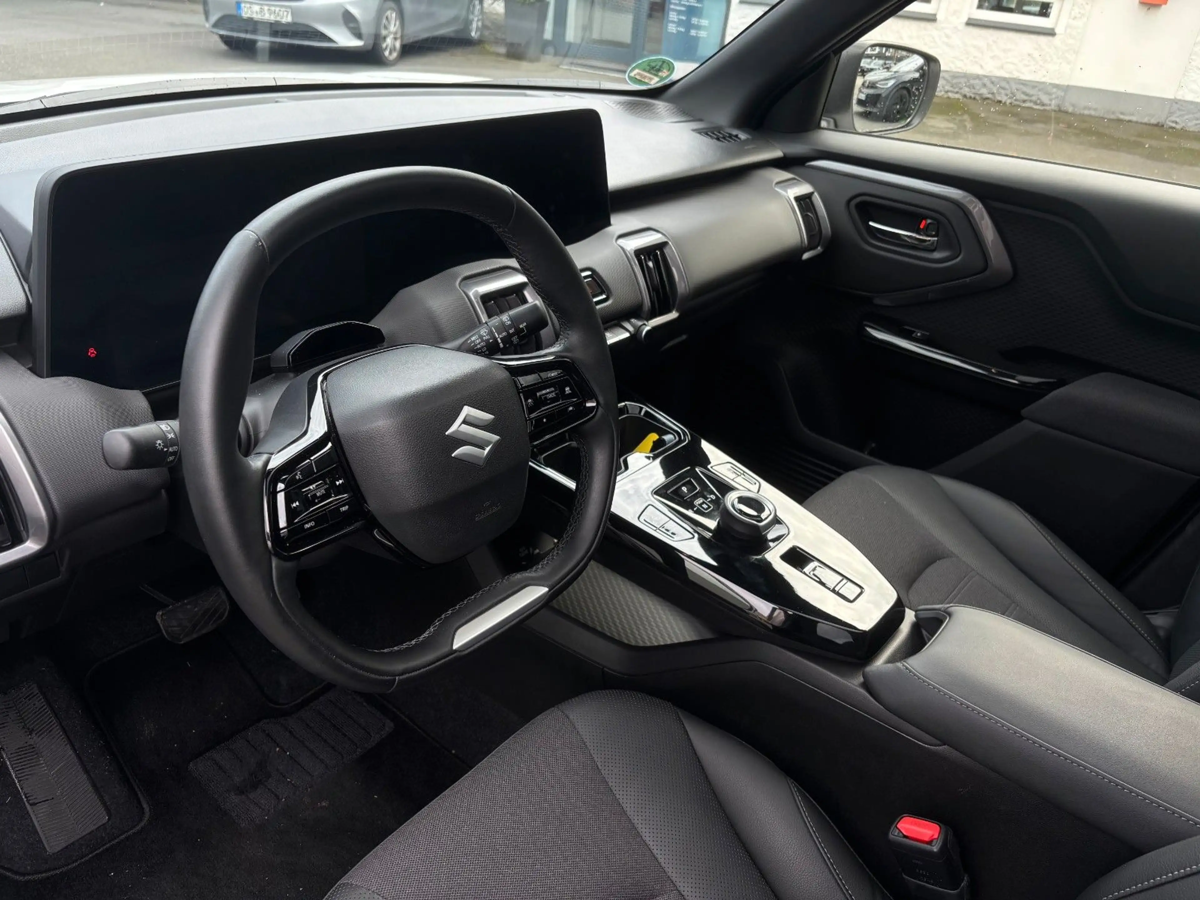 Suzuki e Vitara Comfort+ /360' Kamera/Panorama/LED — photo 11