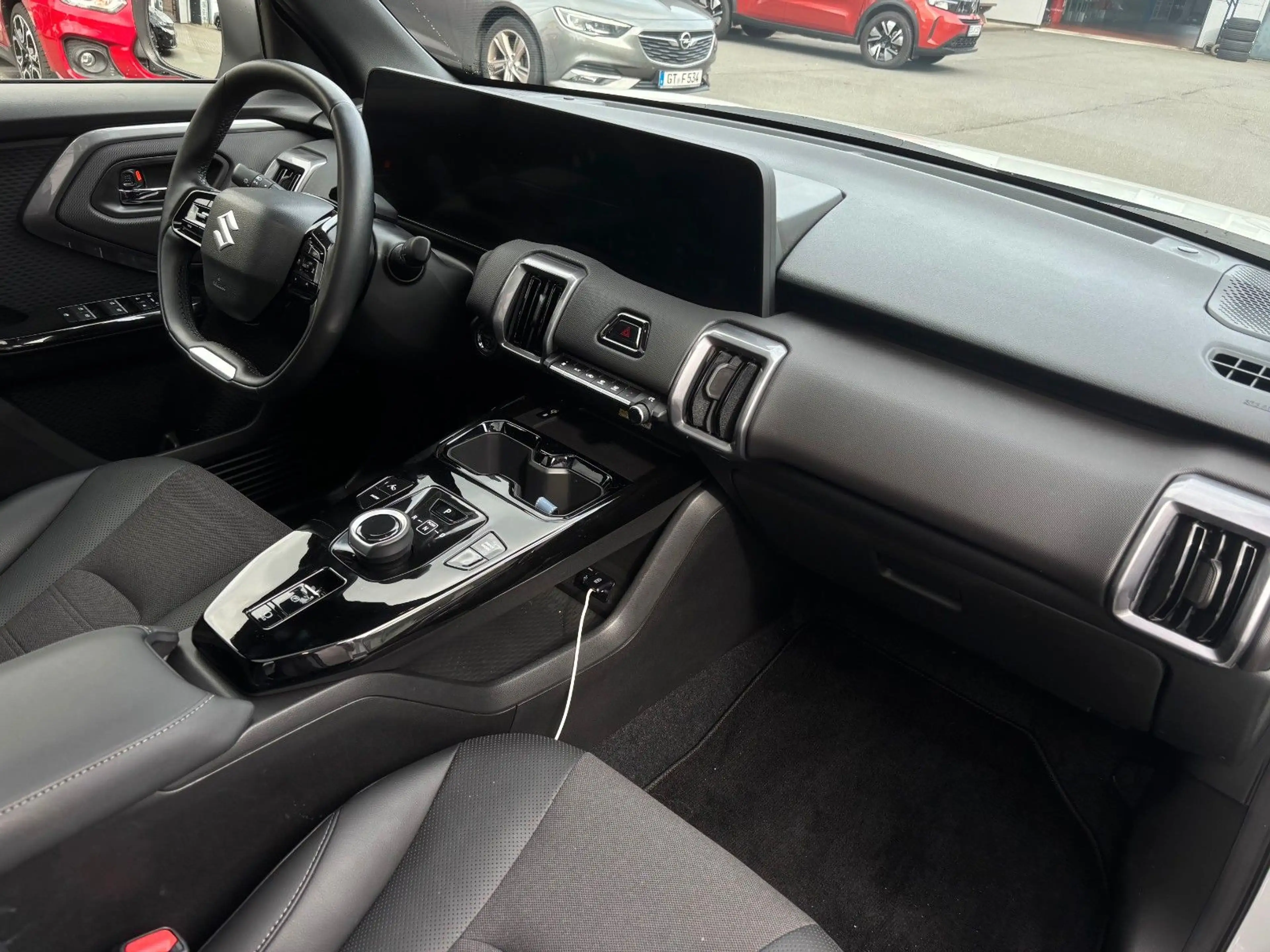 Suzuki e Vitara Comfort+ /360' Kamera/Panorama/LED — photo 13