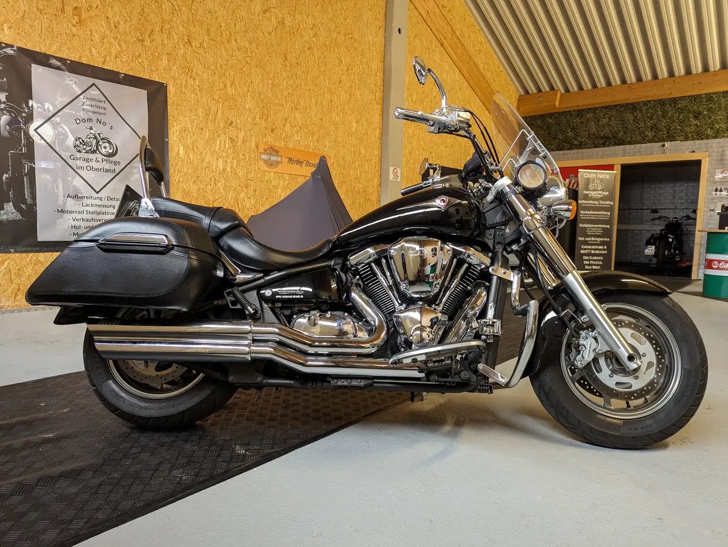 Kawasaki VN 2000 Vulcan VN 2000 Classic EU Black - 1