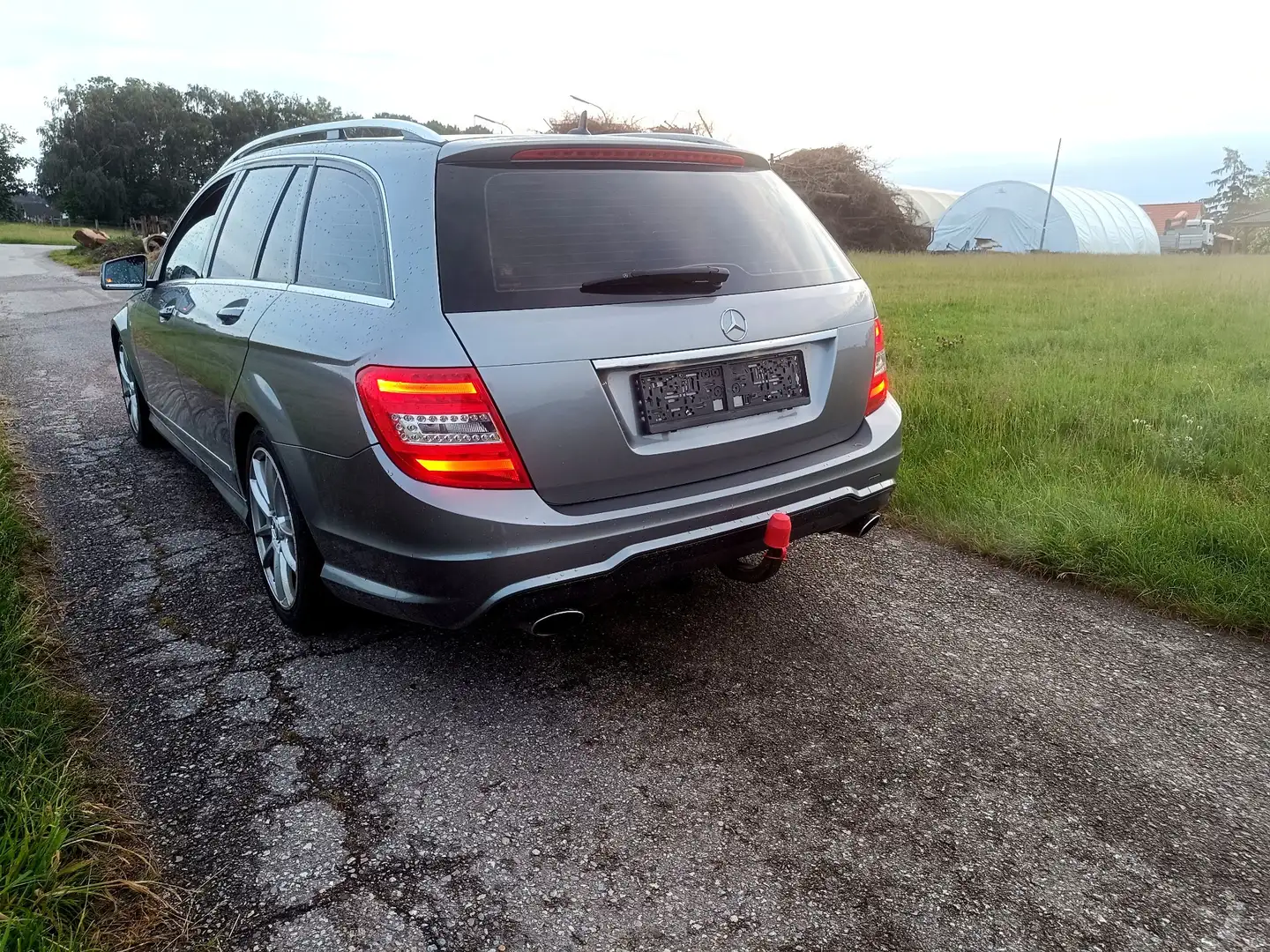 Mercedes-Benz C 300 S204 AMG-Line T-Modell C300CDI 4Matic Silber - 2