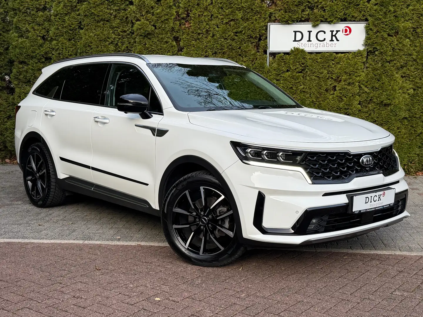 Kia Sorento 1.6 4WD PHEV Spirit LED+NAV+SHZ+AHK+360° Weiß - 1