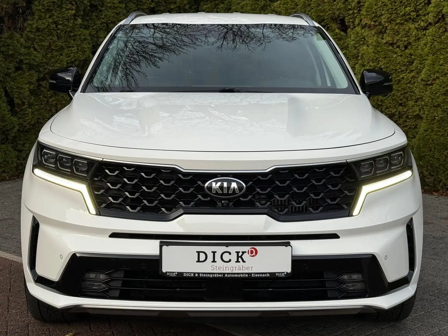 Kia Sorento 1.6 4WD PHEV Spirit LED+NAV+SHZ+AHK+360° Weiß - 2