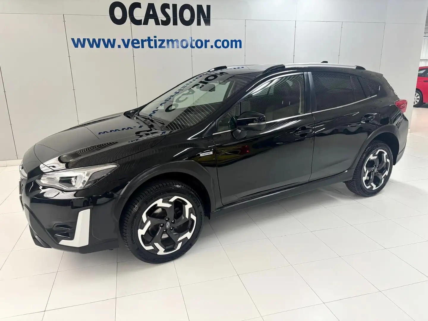 Subaru XV 2.0i Hybrid Executive Plus CVT Noir - 1