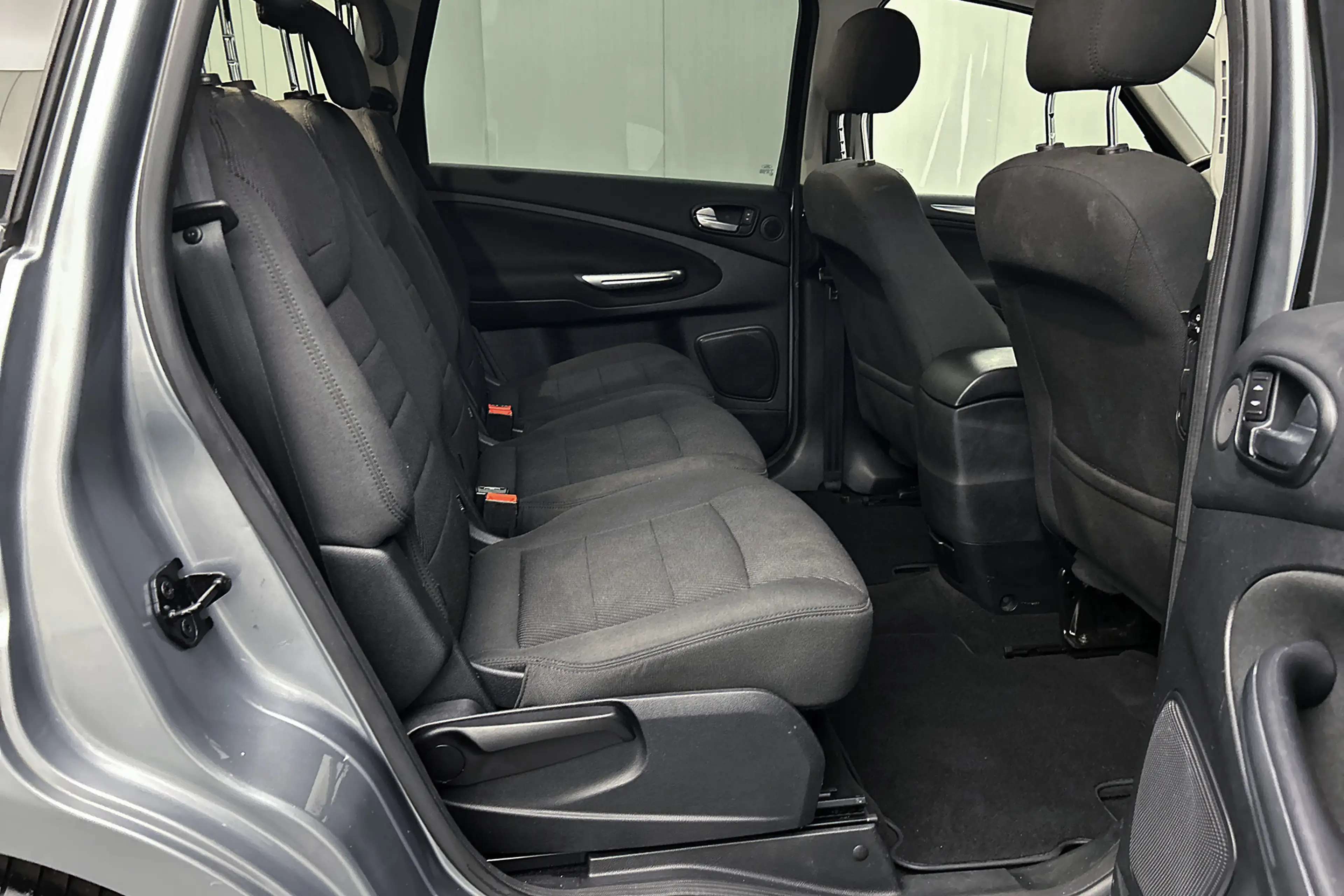 Ford S-Max 2.0 EcoBoost Titanium 7p. | Trekhaak | Cruise cont — photo 28
