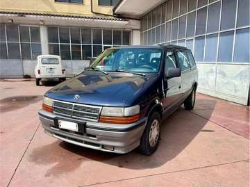 Voyager 2.5 td SE Confort E