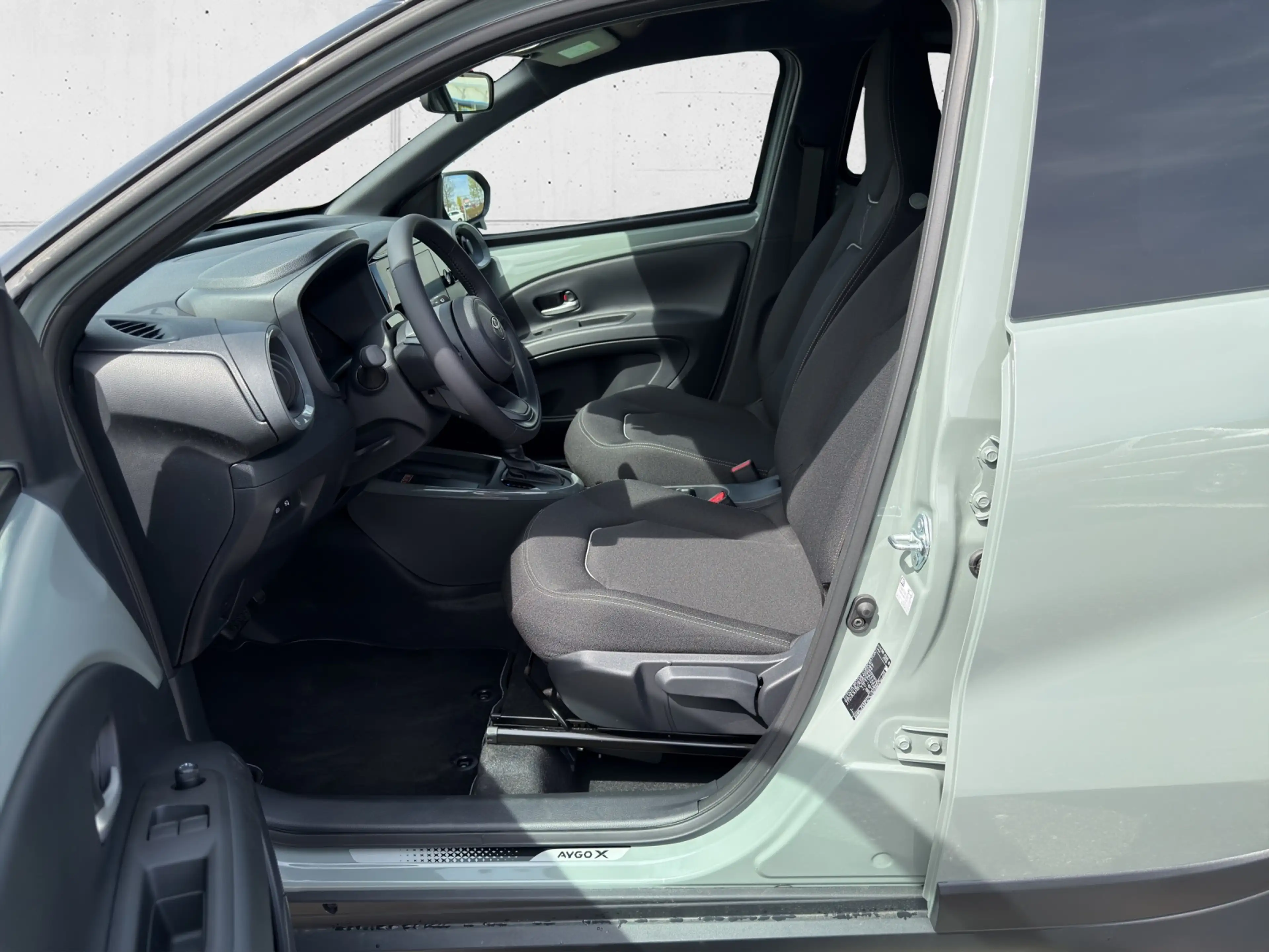 Toyota Aygo X X 1,5 VVT-i Teamplayer Technik-P. 5t. — photo 7