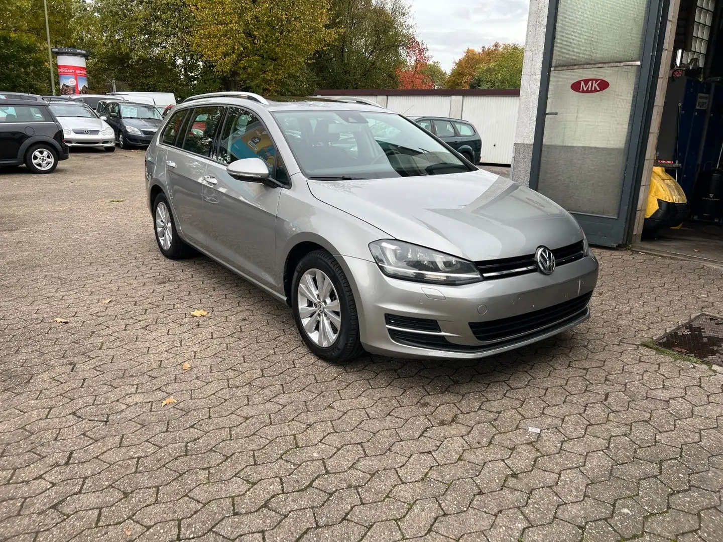 Volkswagen Golf VII Variant Comfortline BMT Navigacion Stříbrná - 1