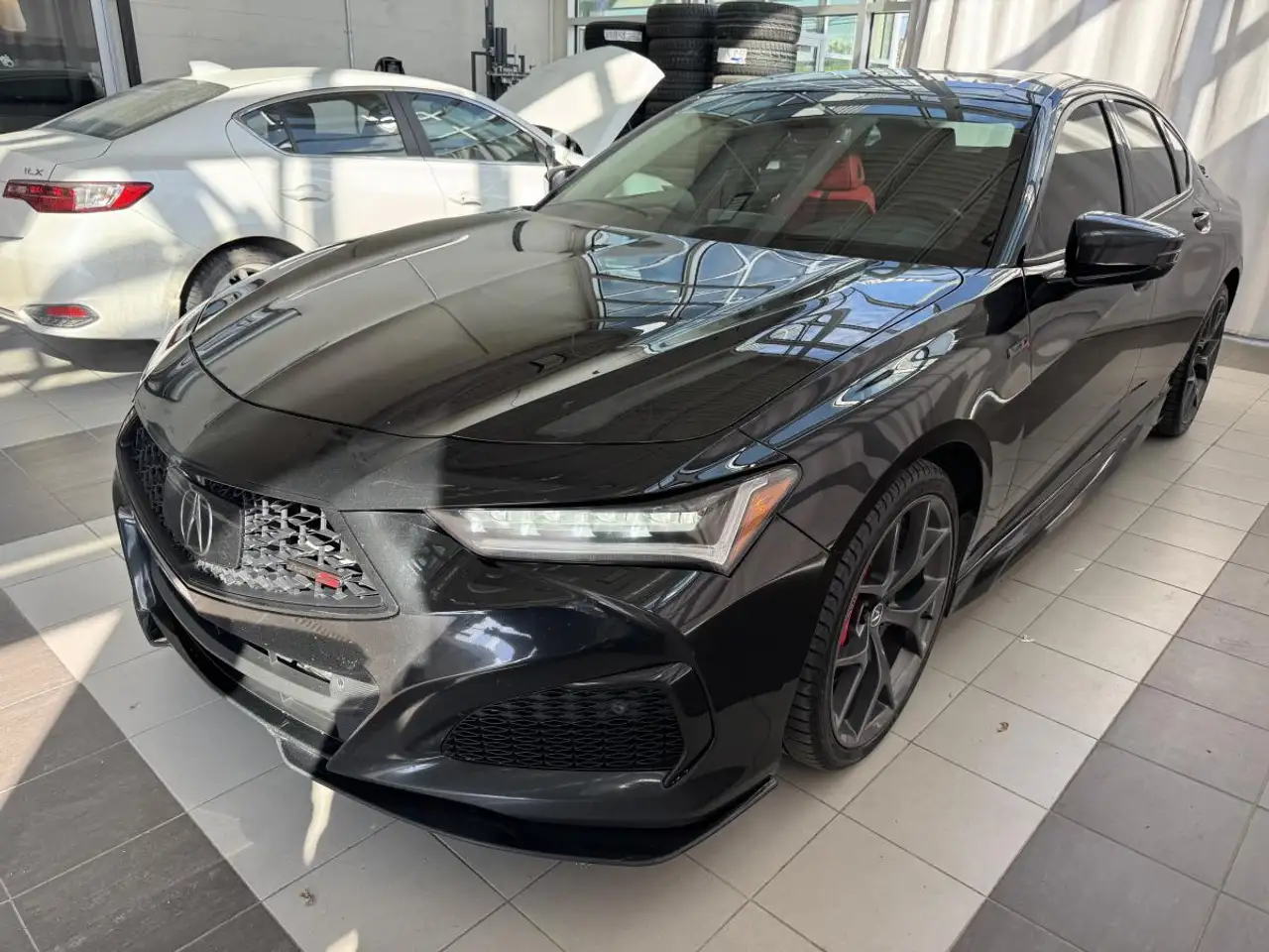Acura TLX снимка Acura TLX