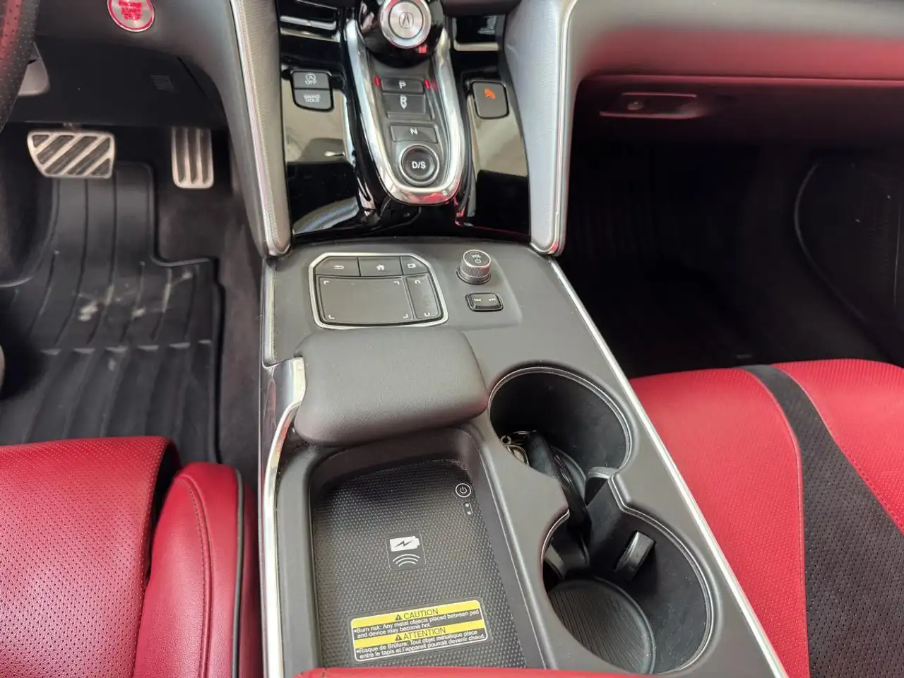 Acura TLX снимка Acura TLX