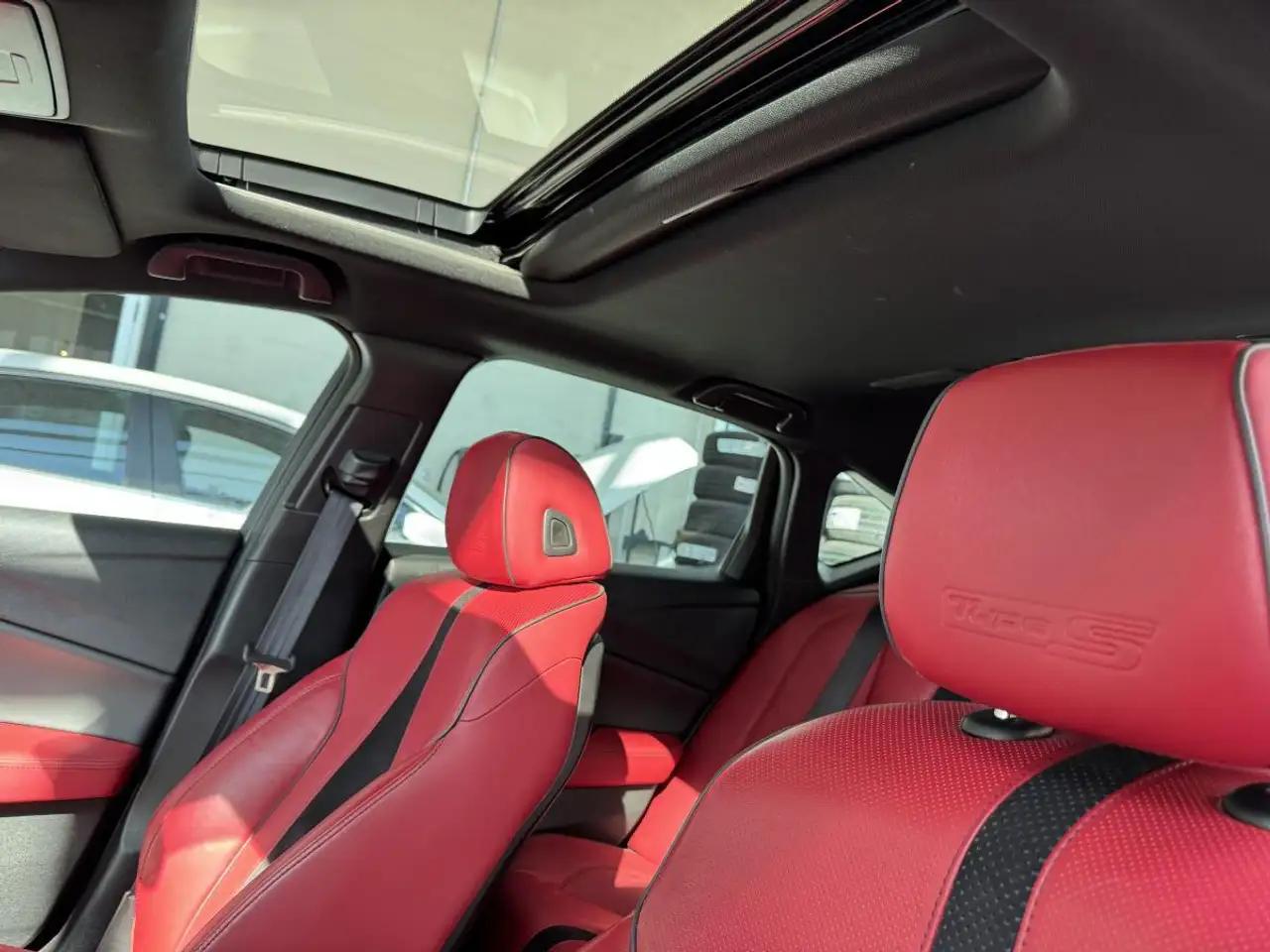 Acura TLX снимка Acura TLX
