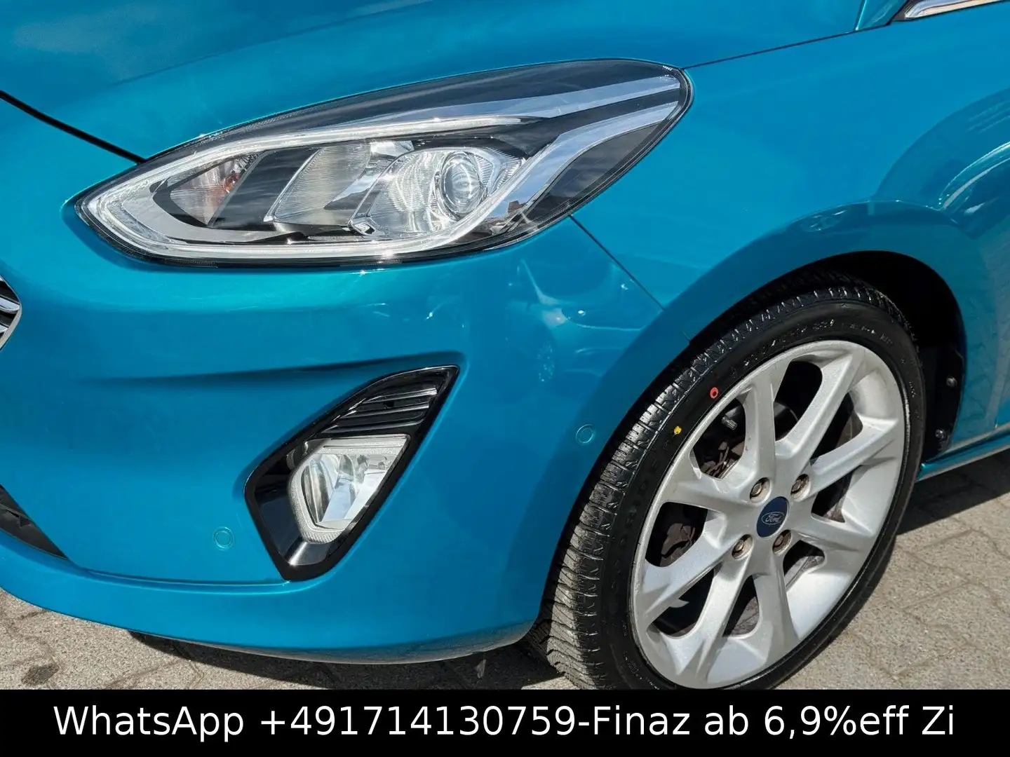 Ford Fiesta Titanium-KLIMA-SHZG-NAVI-LHZG-ALU-TEMPO- Blau - 2