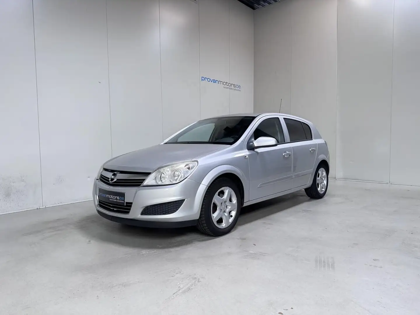 Opel Astra 1.6 Benzine Autom. - Airco - GPS - Goede staat!... Gris - 1
