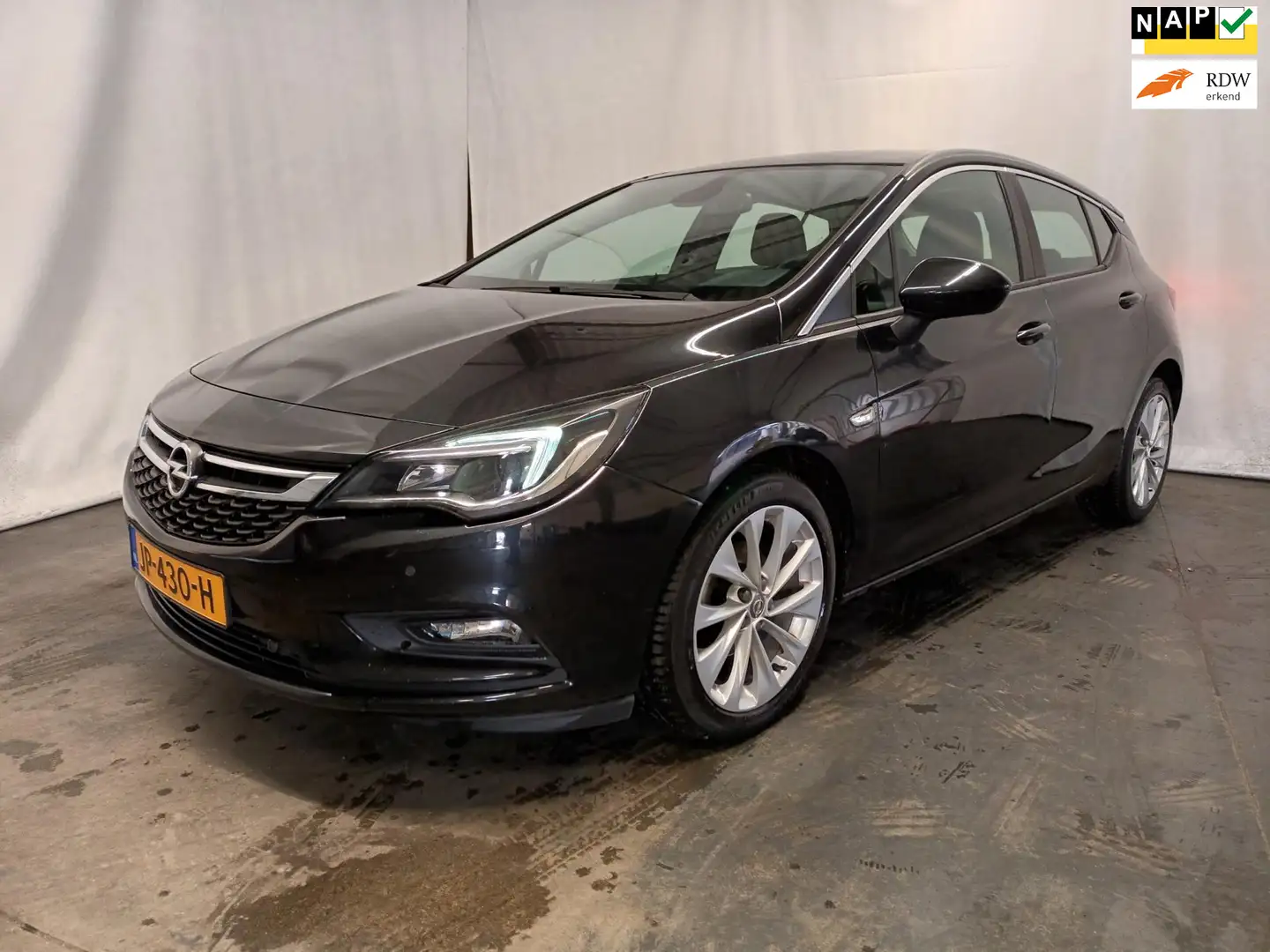 Opel Astra 1.0 Business+ - Parkeersensor - Cruise Control - W Zwart - 1